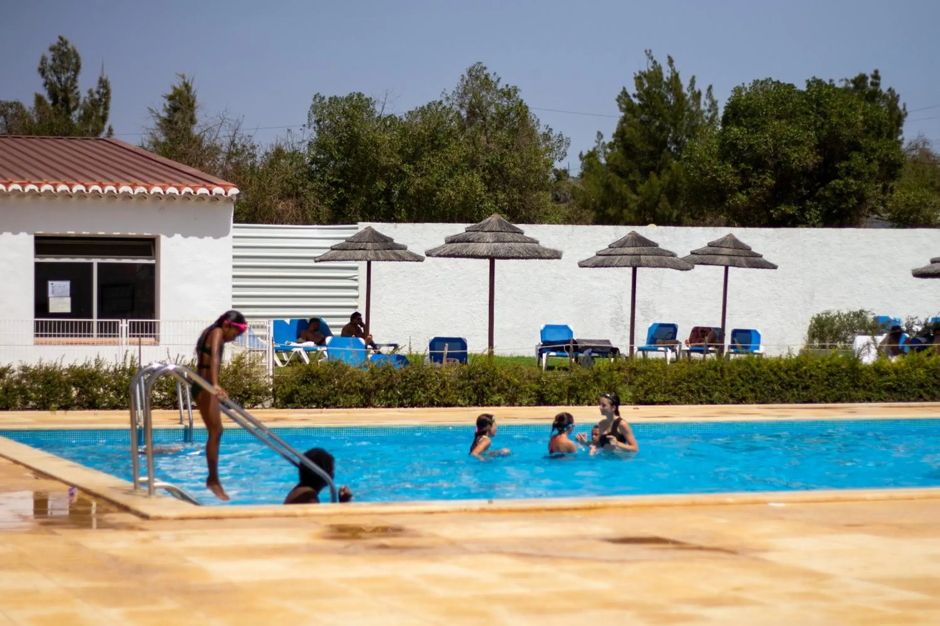 Swimming pool in Parque de Campismo Orbitur Valverde Swimming pool in Parque de Campismo Orbitur Valverde