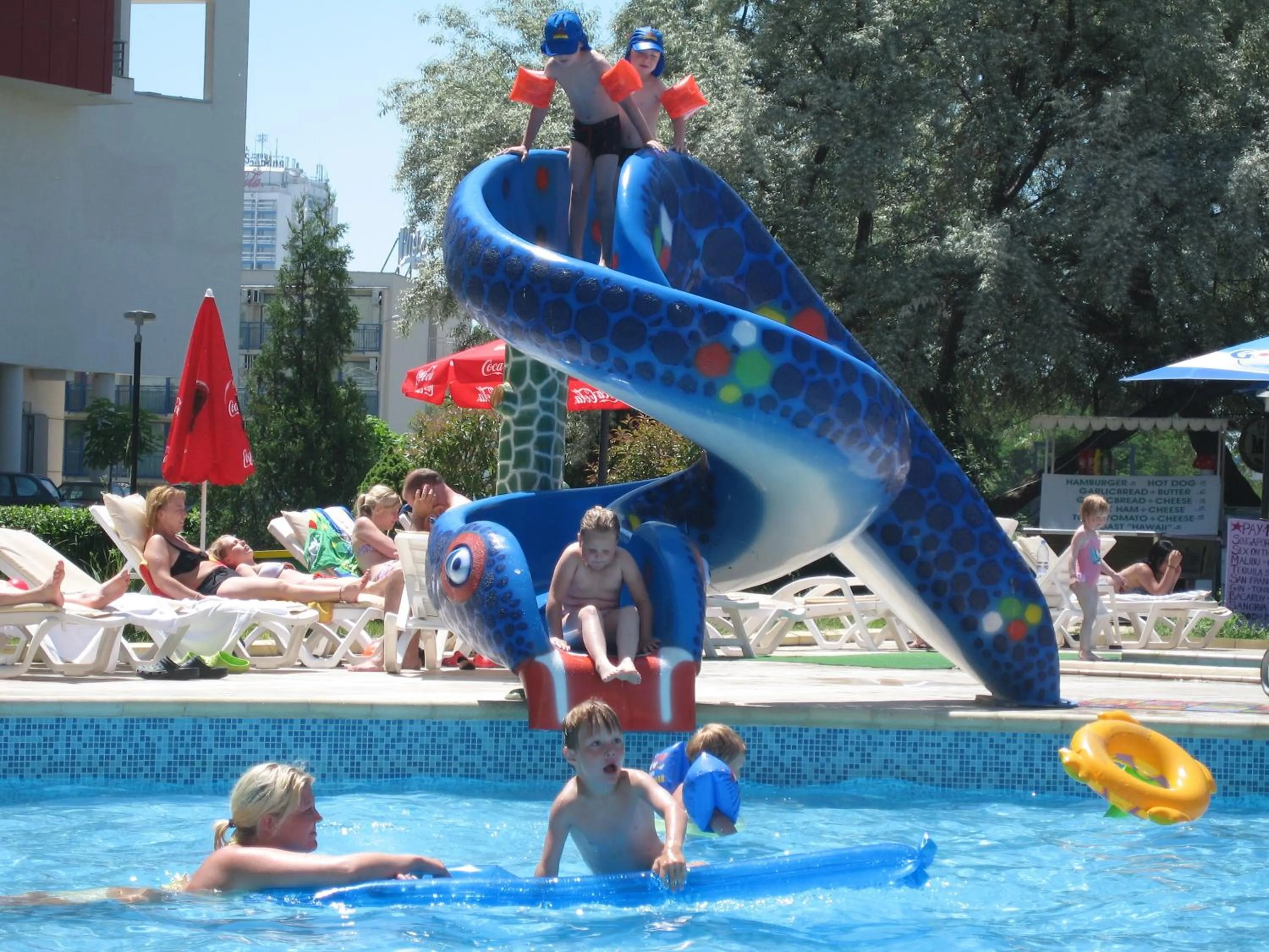 Day in Hotel Iskar & Aquapark - All Inclusive