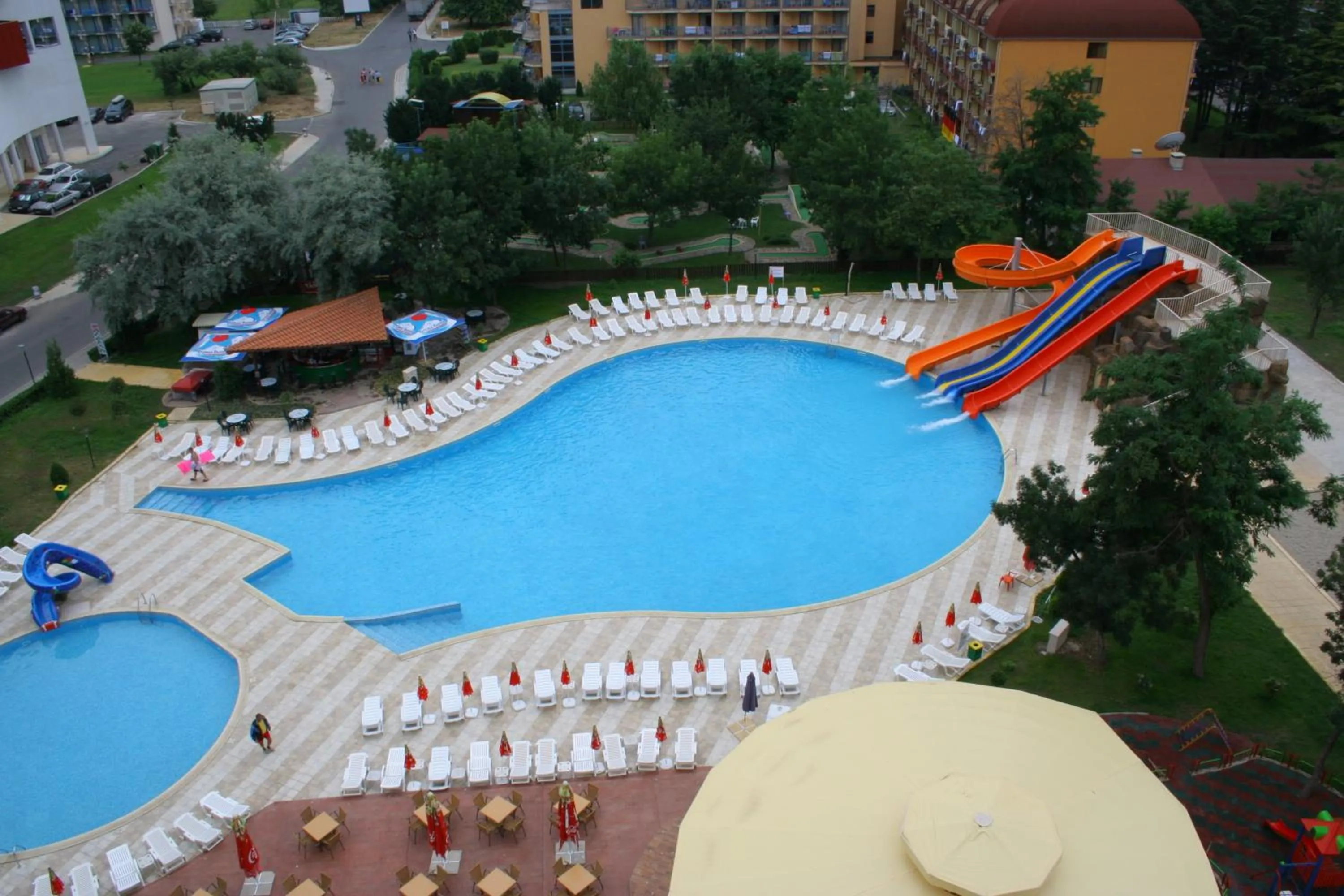 Day in Hotel Iskar & Aquapark - All Inclusive
