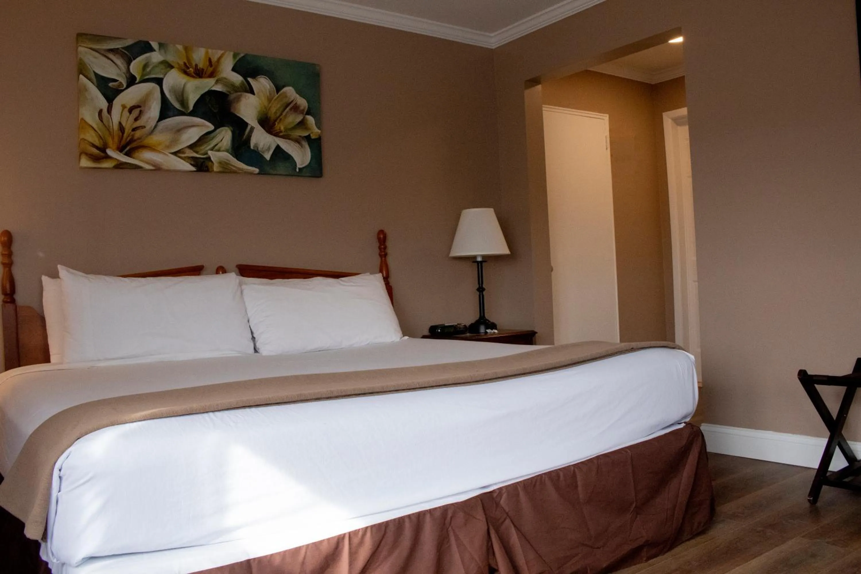 Bedroom, Bed in Inn on the Hudson