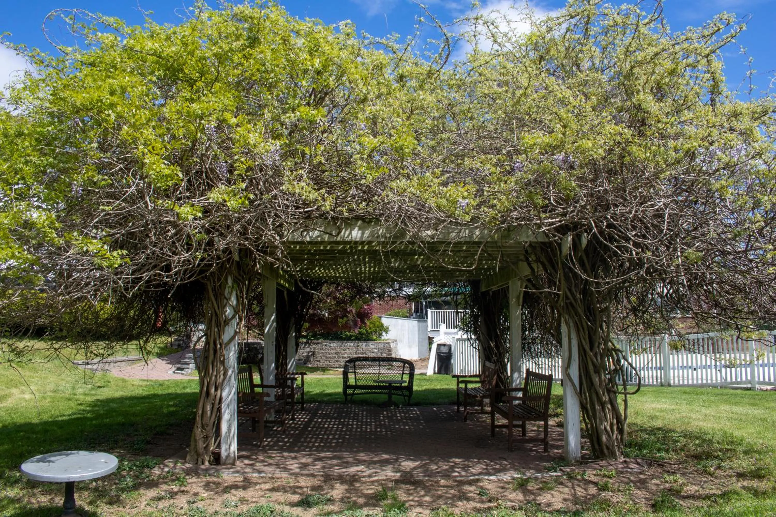 Garden in Inn on the Hudson
