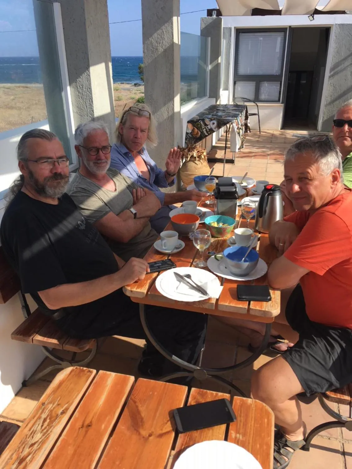 Breakfast in Anissaras Beach Appartement