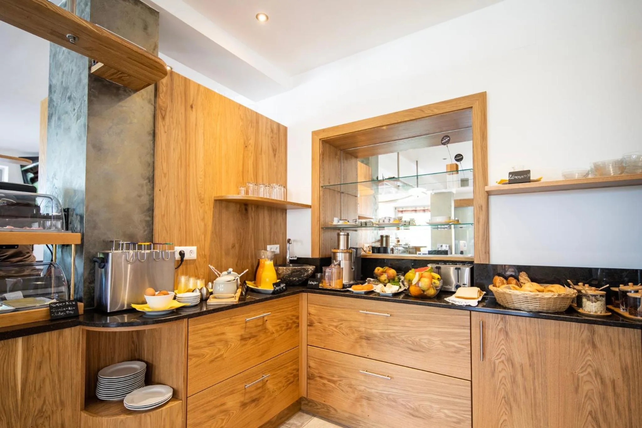 Buffet breakfast in Wellness Landhaus Parth