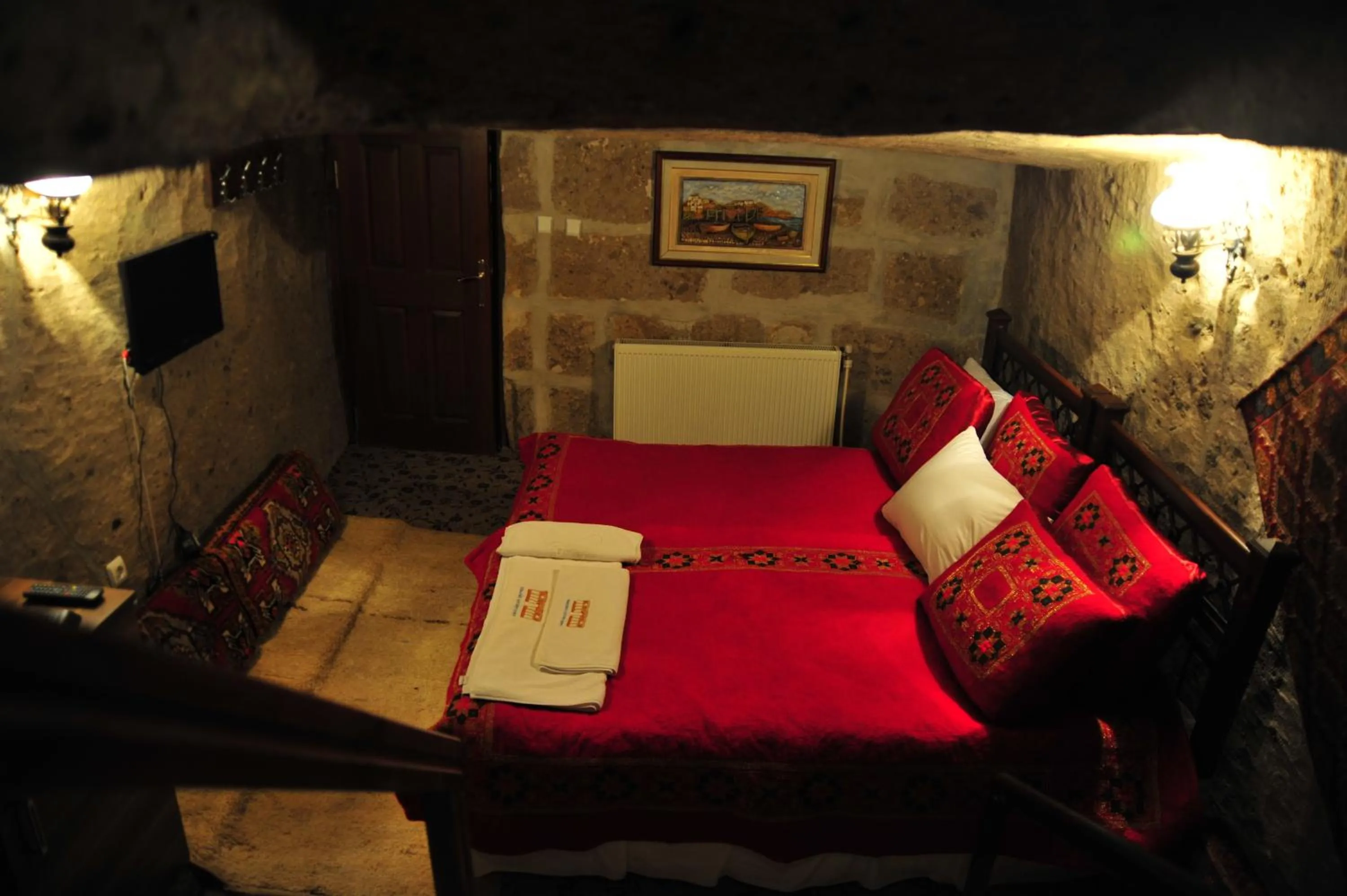 Bed in Osmanoglu Hotel