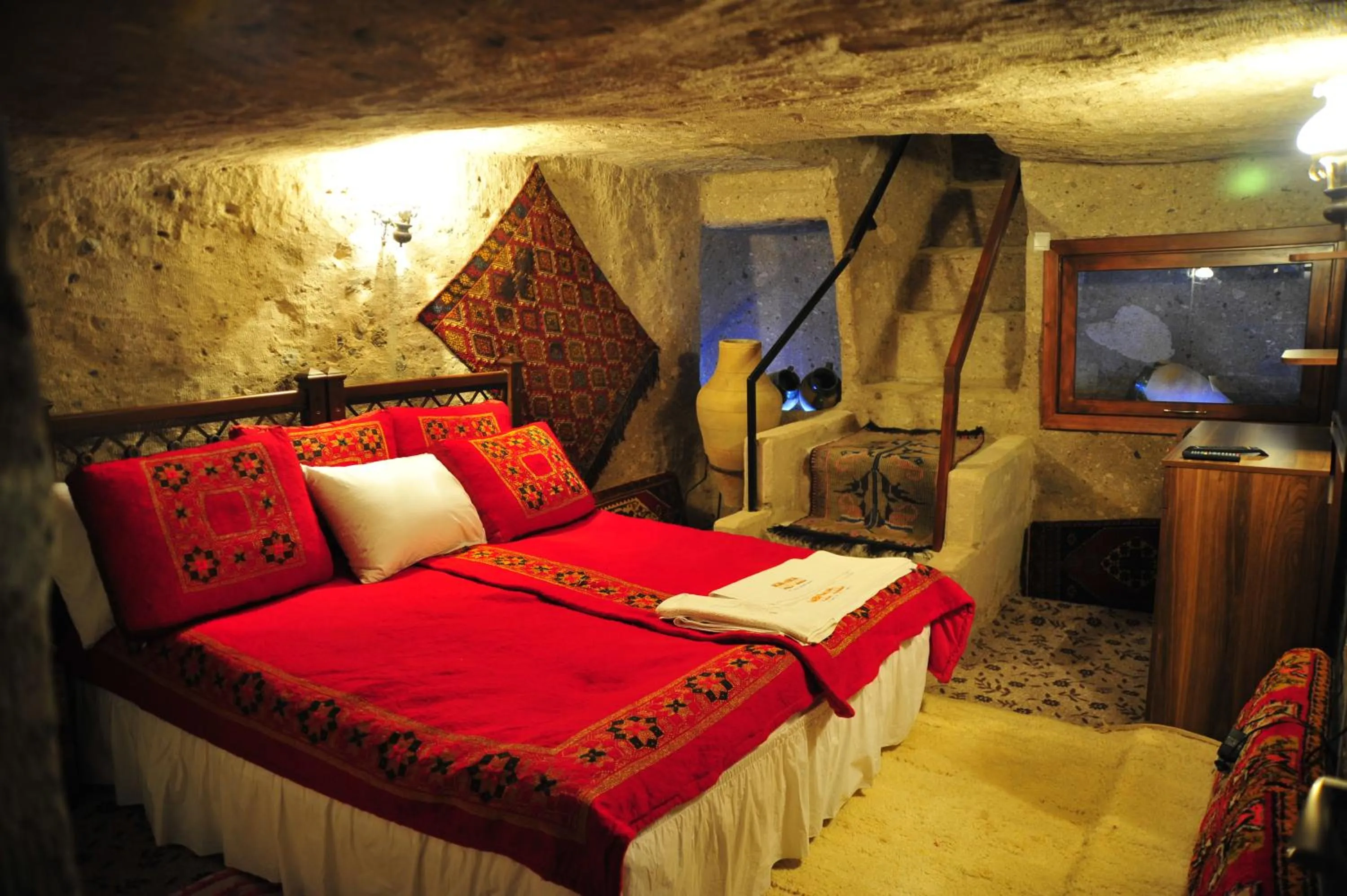 Bed in Osmanoglu Hotel