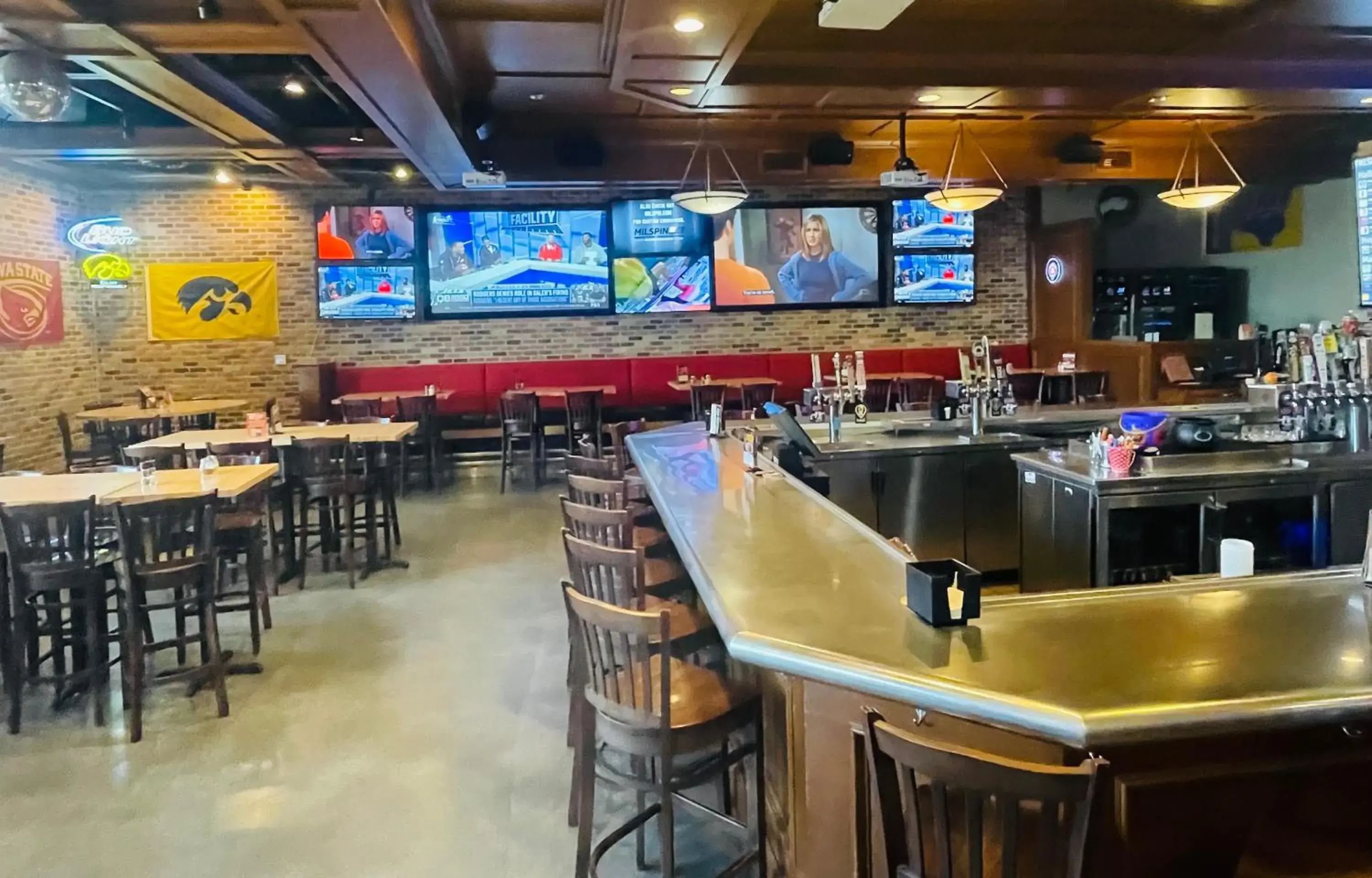 Restaurant/places to eat in Best Western Plus Dubuque Hotel and Conference Center Restaurant/places to eat in Best Western Plus Dubuque Hotel and Conference Center