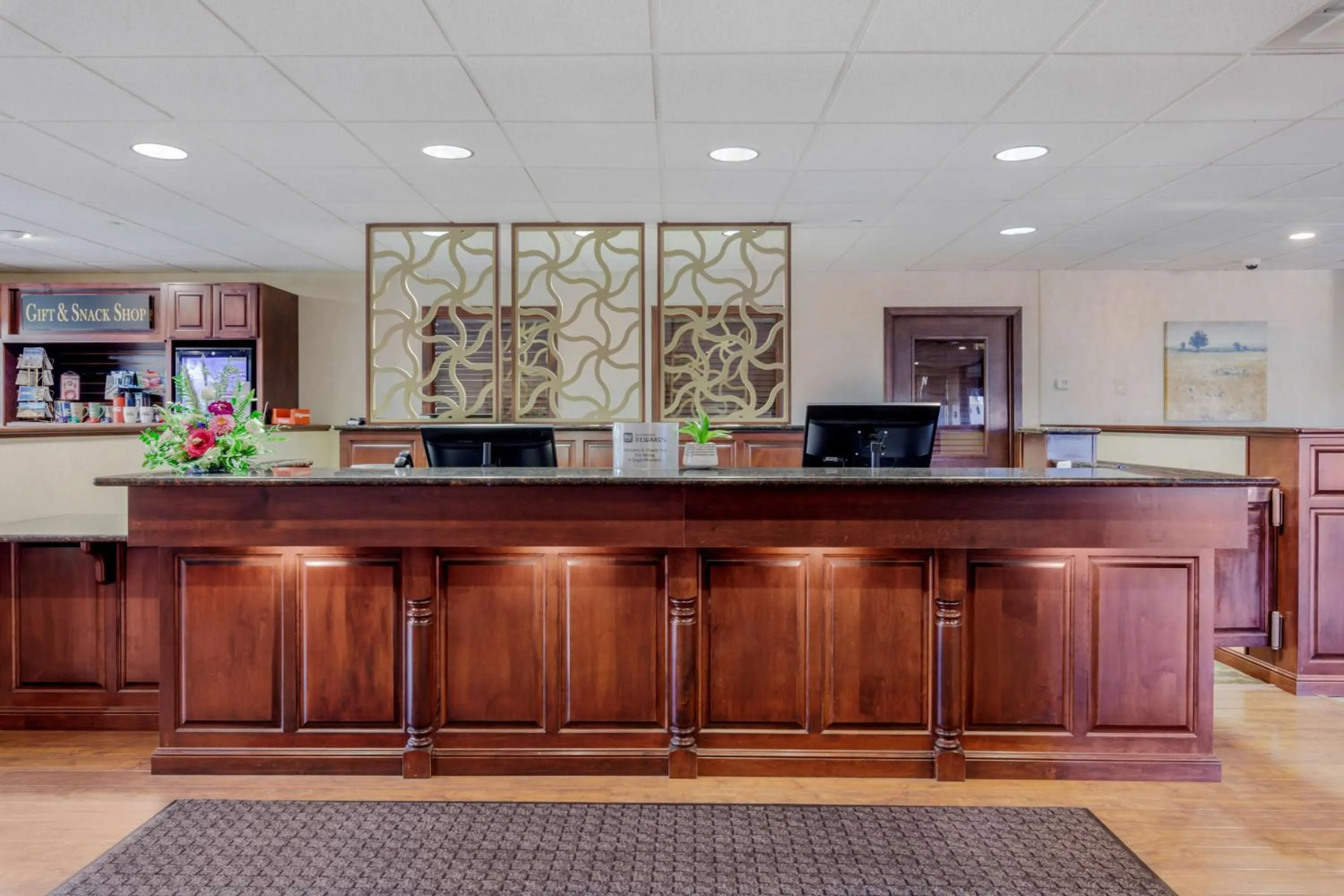 Lobby or reception in Best Western Plus Dubuque Hotel and Conference Center