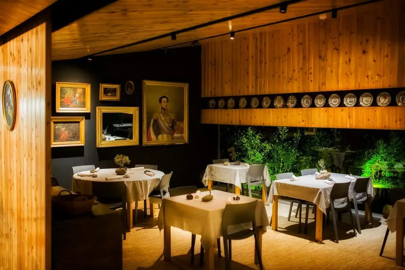 Restaurant/places to eat in Furnas Lake Forest Living Restaurant/places to eat in Furnas Lake Forest Living