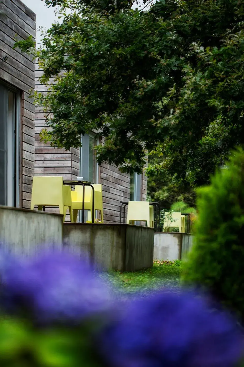 Property building in Furnas Lake Forest Living Property building in Furnas Lake Forest Living