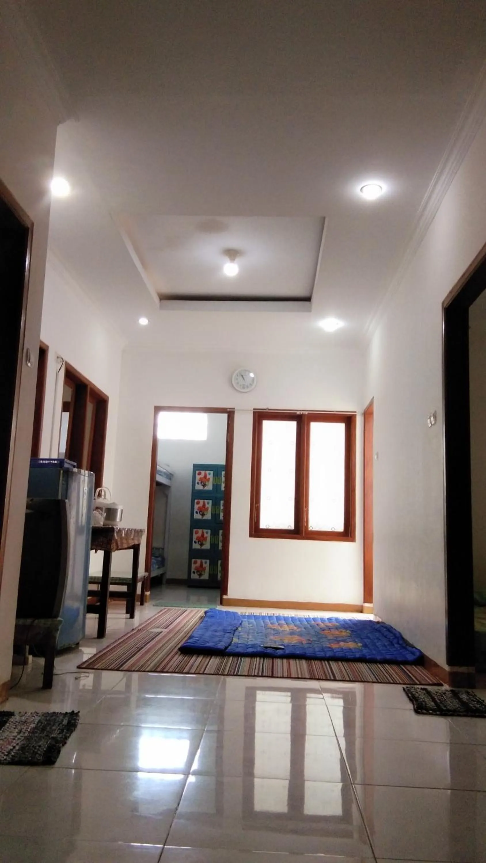 Photo of the whole room in Jiddan Syariah RedPartner
