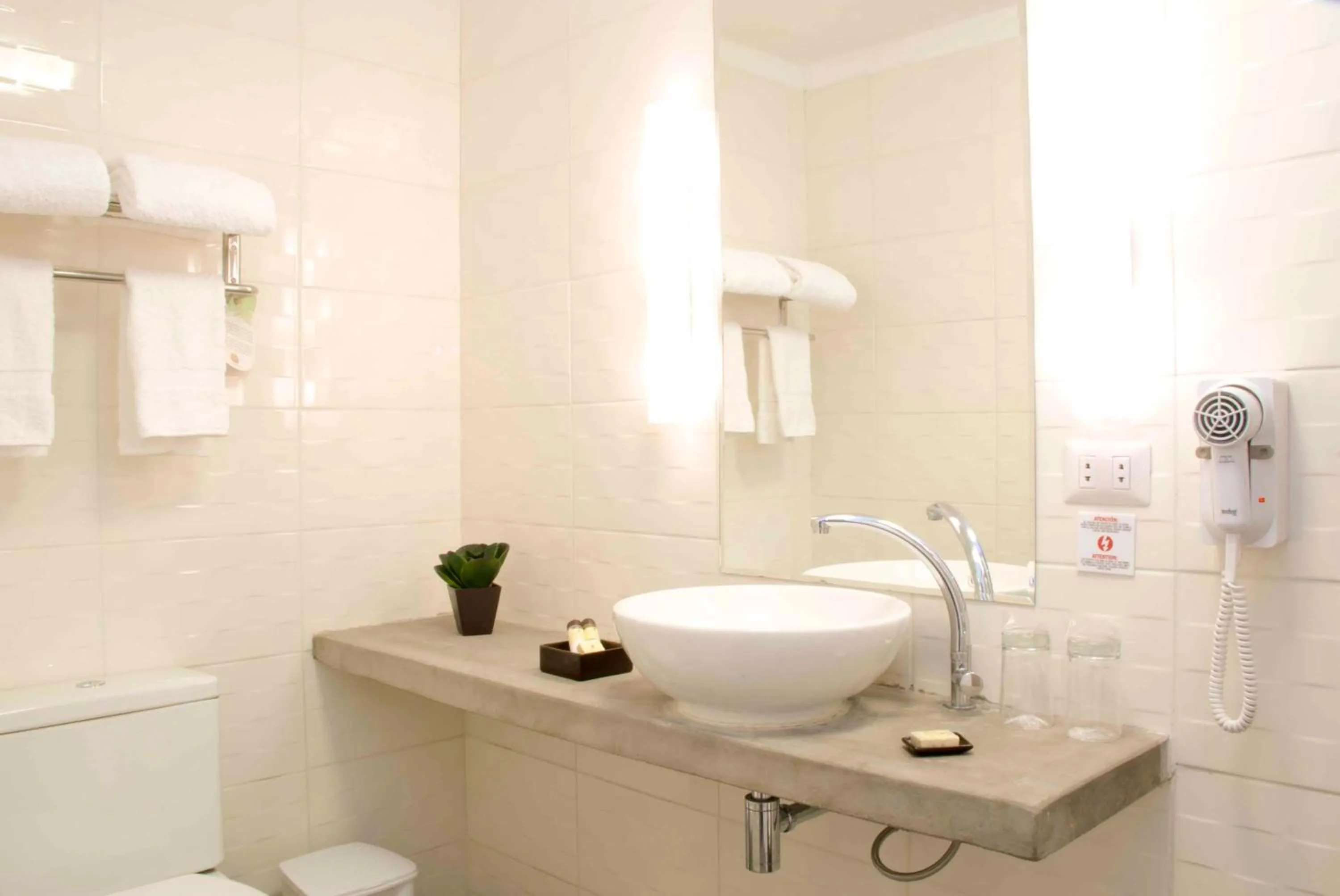 Bathroom in Tierra Viva Arequipa Plaza