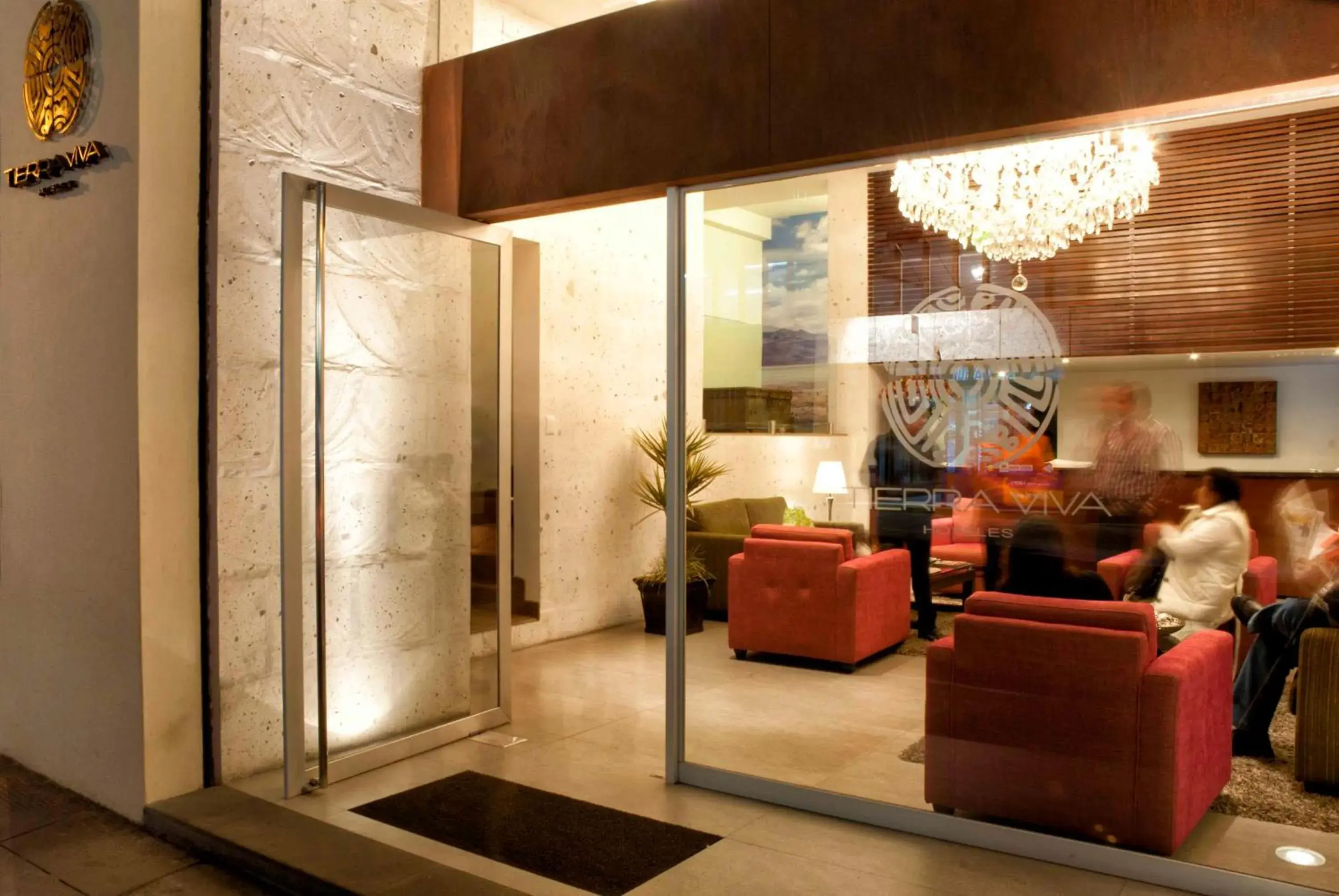 Facade/entrance in Tierra Viva Arequipa Plaza Facade/entrance in Tierra Viva Arequipa Plaza