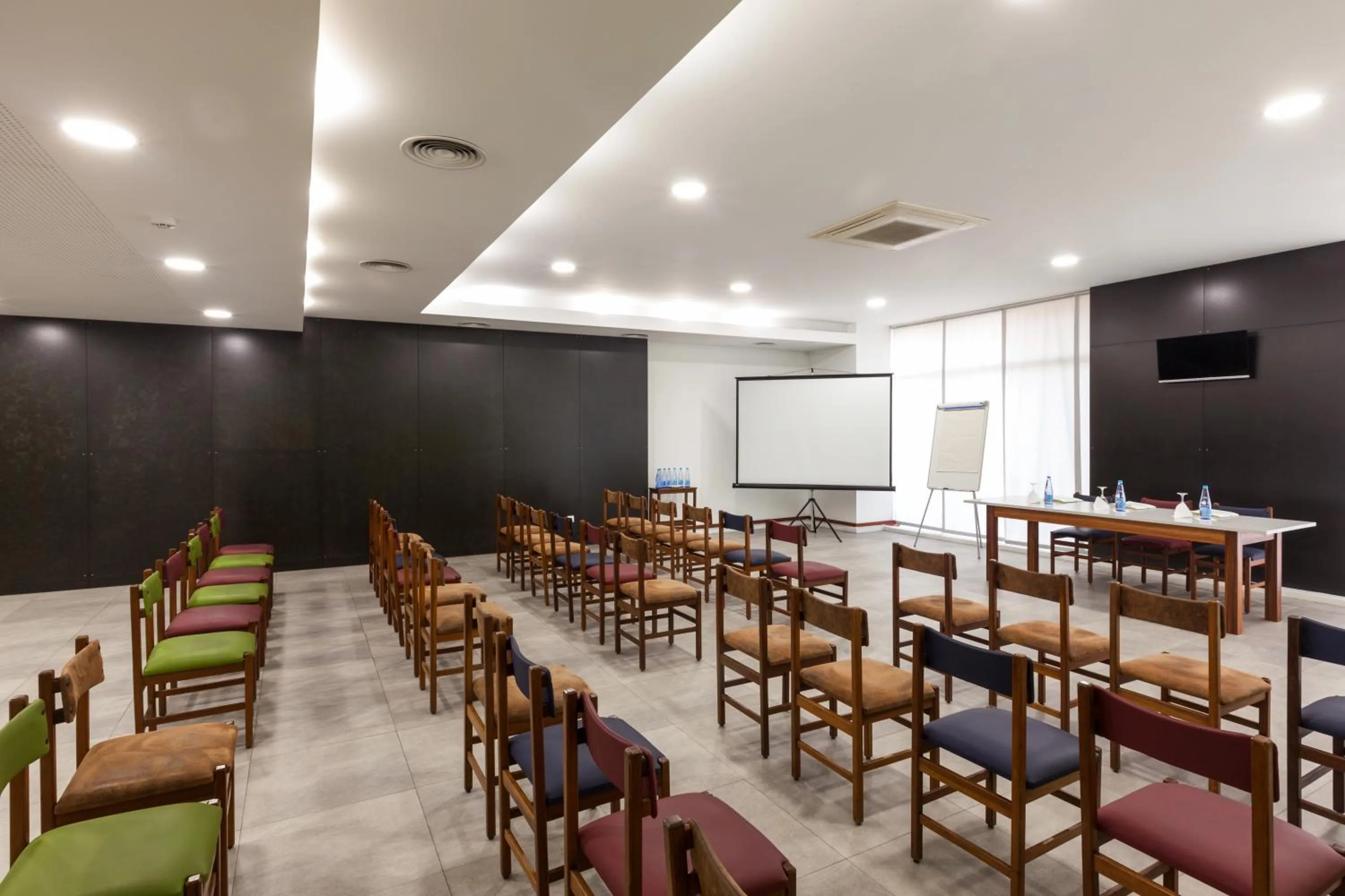 TV and multimedia in Hotel Rali Viana