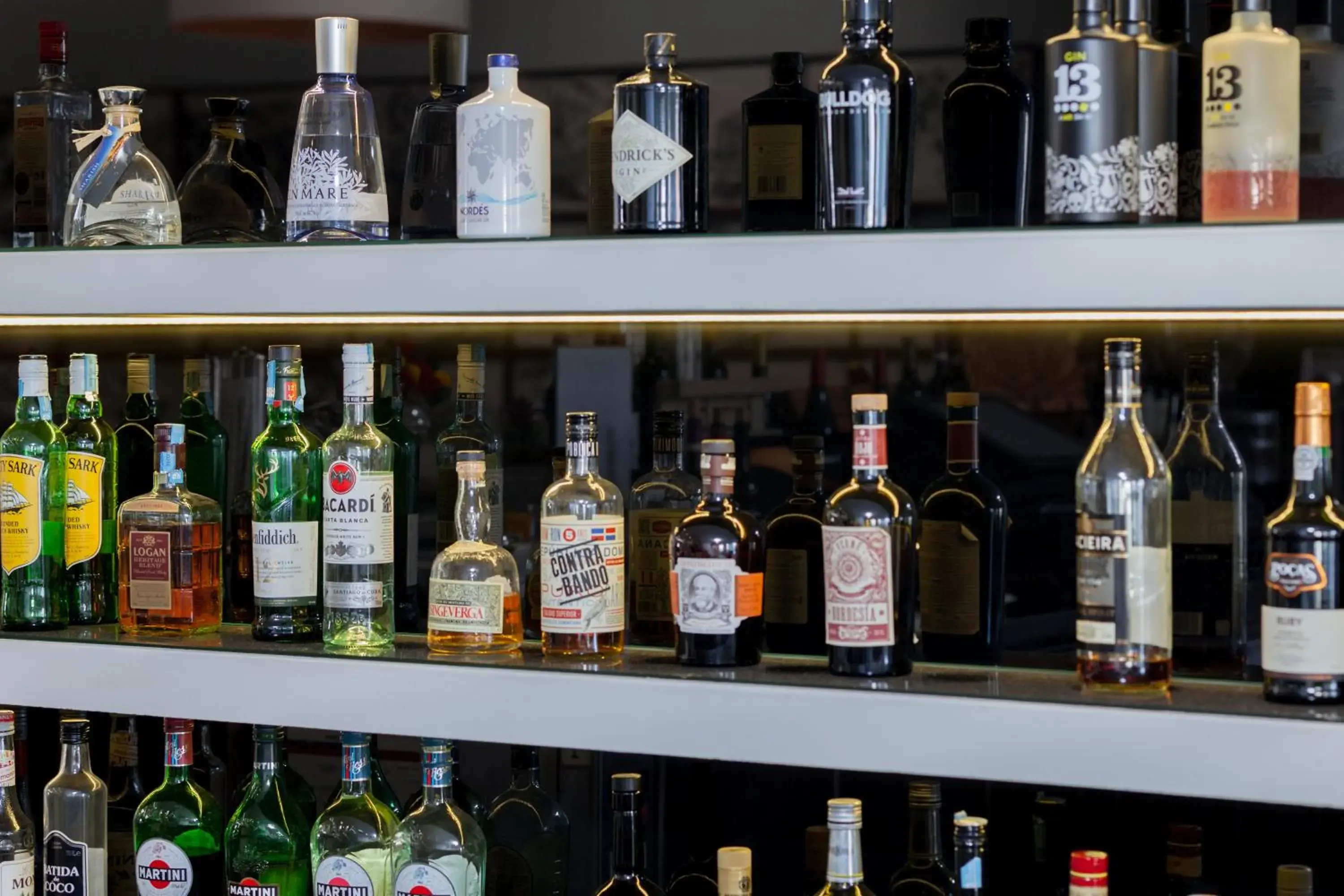 Lounge or bar in Hotel Rali Viana Lounge or bar in Hotel Rali Viana