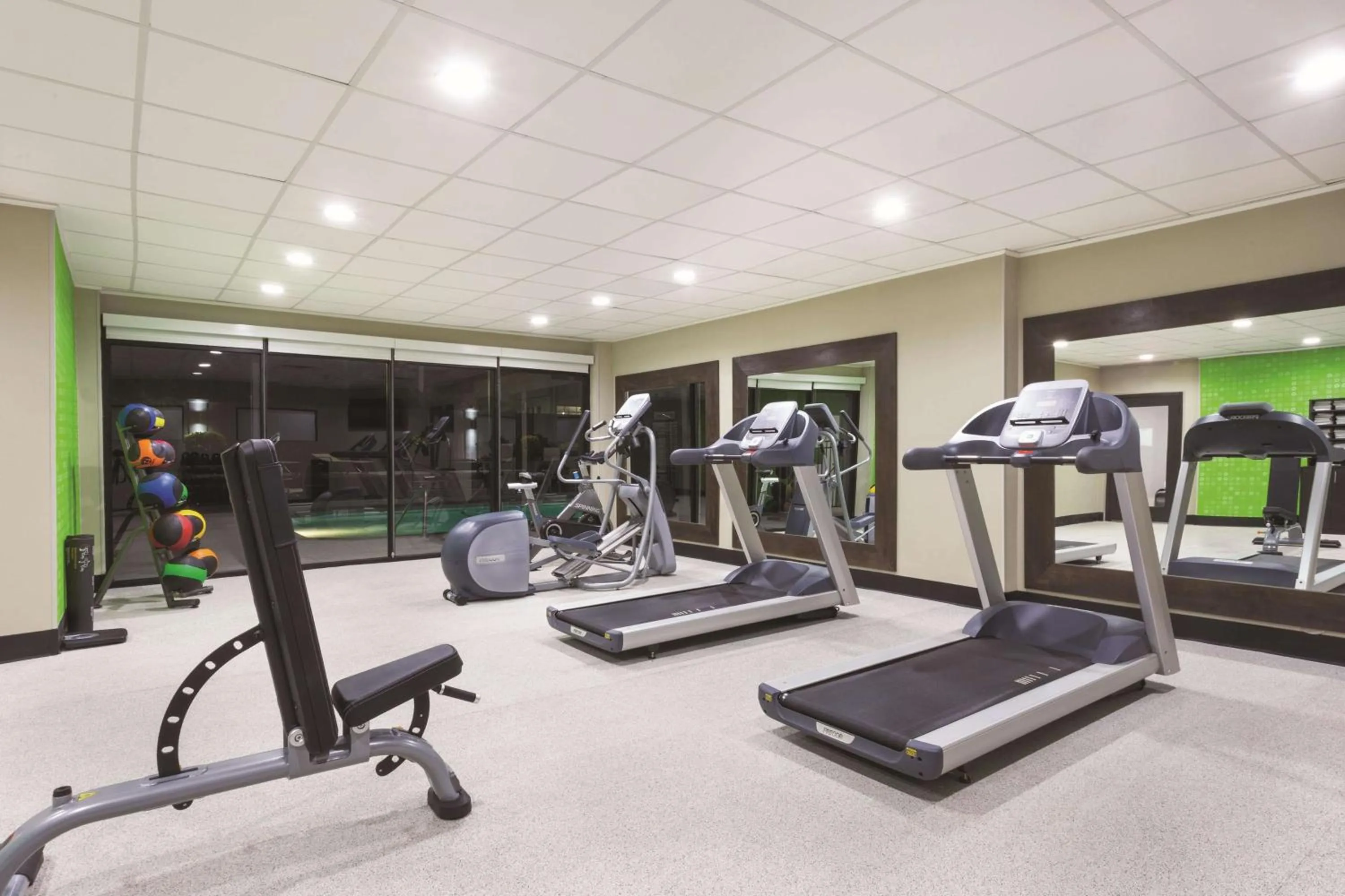 Fitness centre/facilities in La Quinta by Wyndham Columbus North