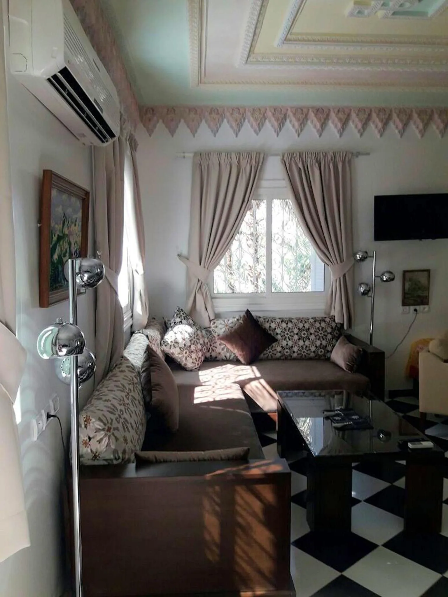 Decorative detail in Riad Dar Sofian