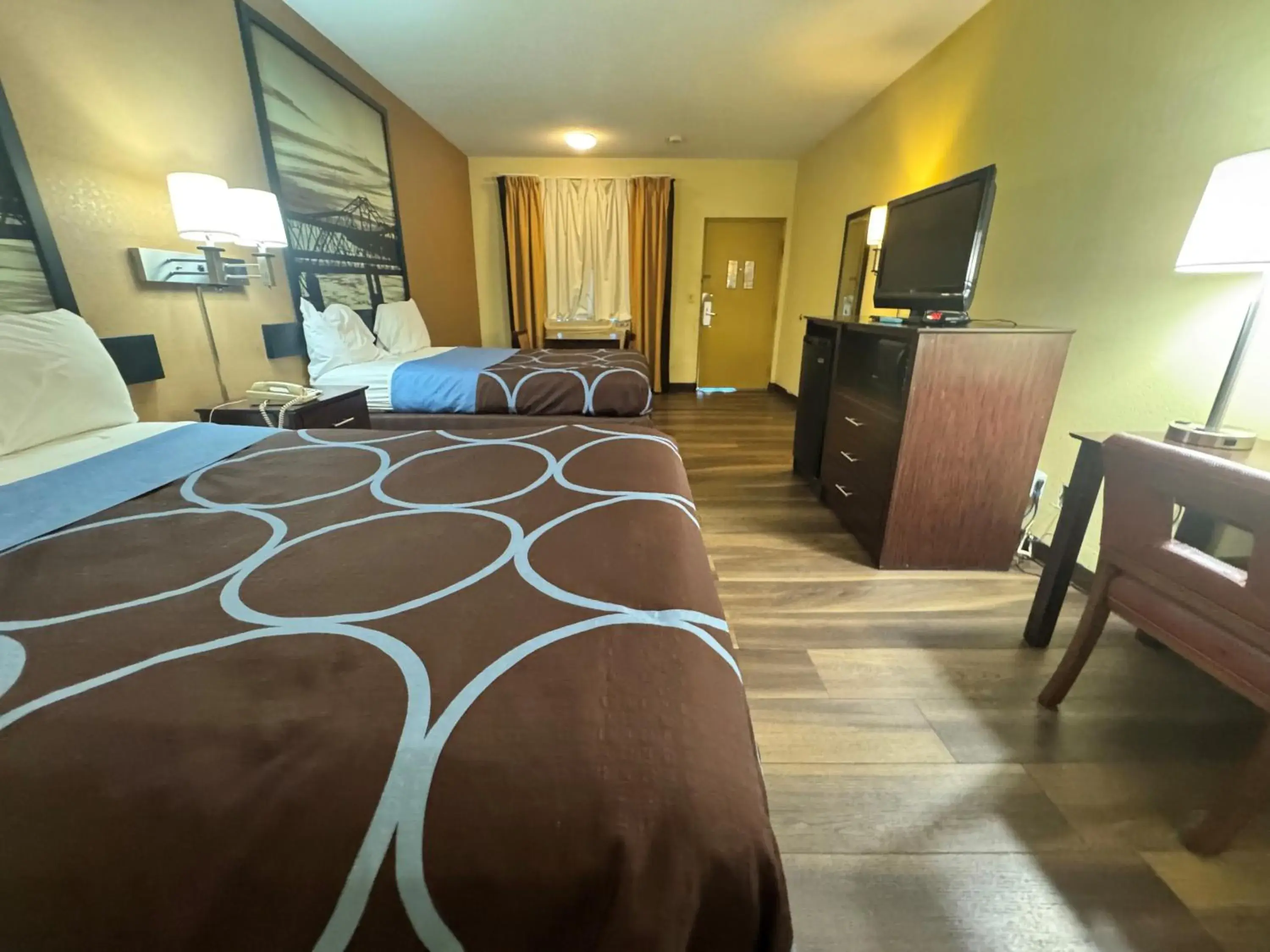 Photo of the whole room, Bed in Super 8 by Wyndham Laurel Photo of the whole room, Bed in Super 8 by Wyndham Laurel