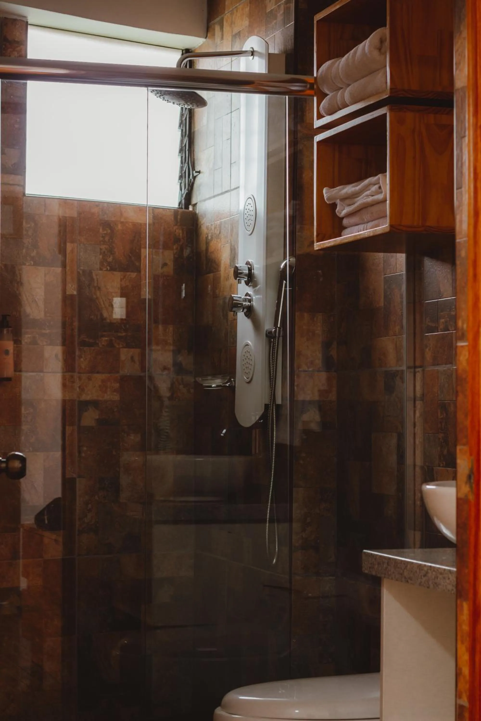 Shower in Hacienda del Valle Sagrado