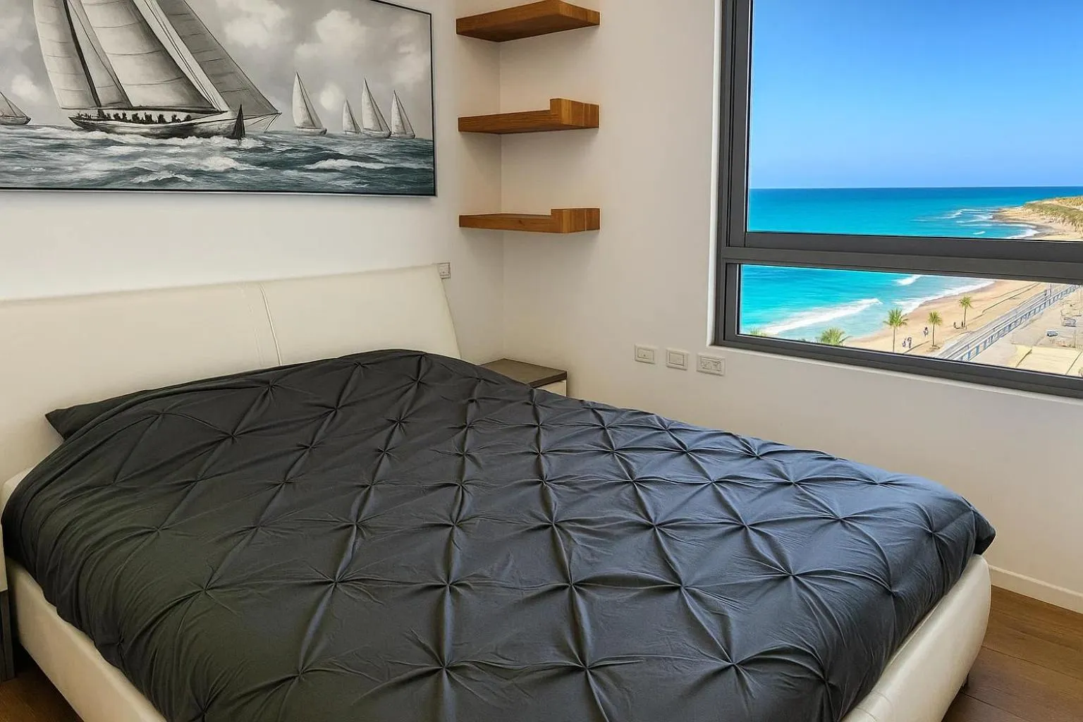 Bedroom, Bed in Luxurious Beach apartments