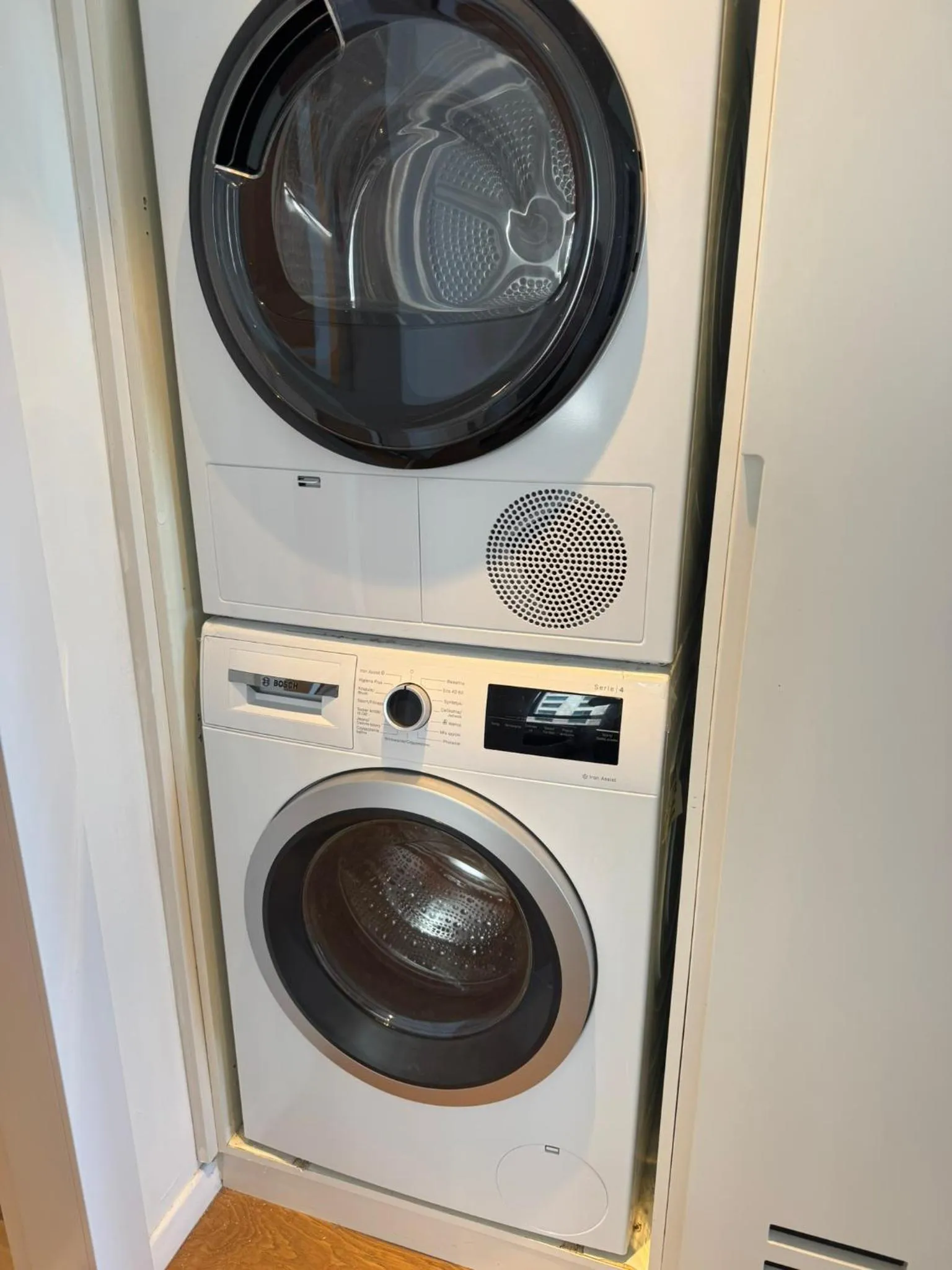 washing machine in Luxurious Beach apartments