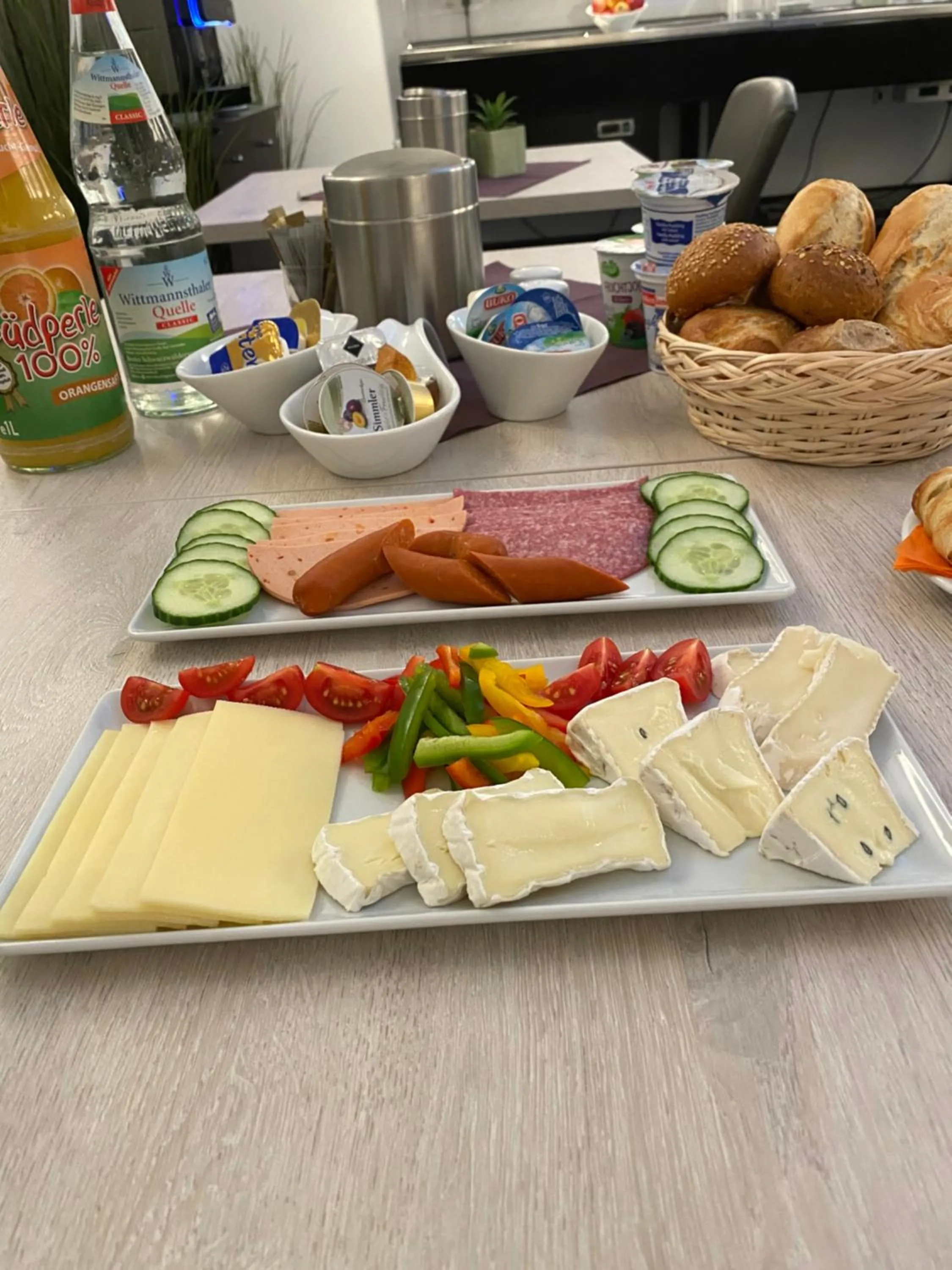 Breakfast in Hotel Lumi