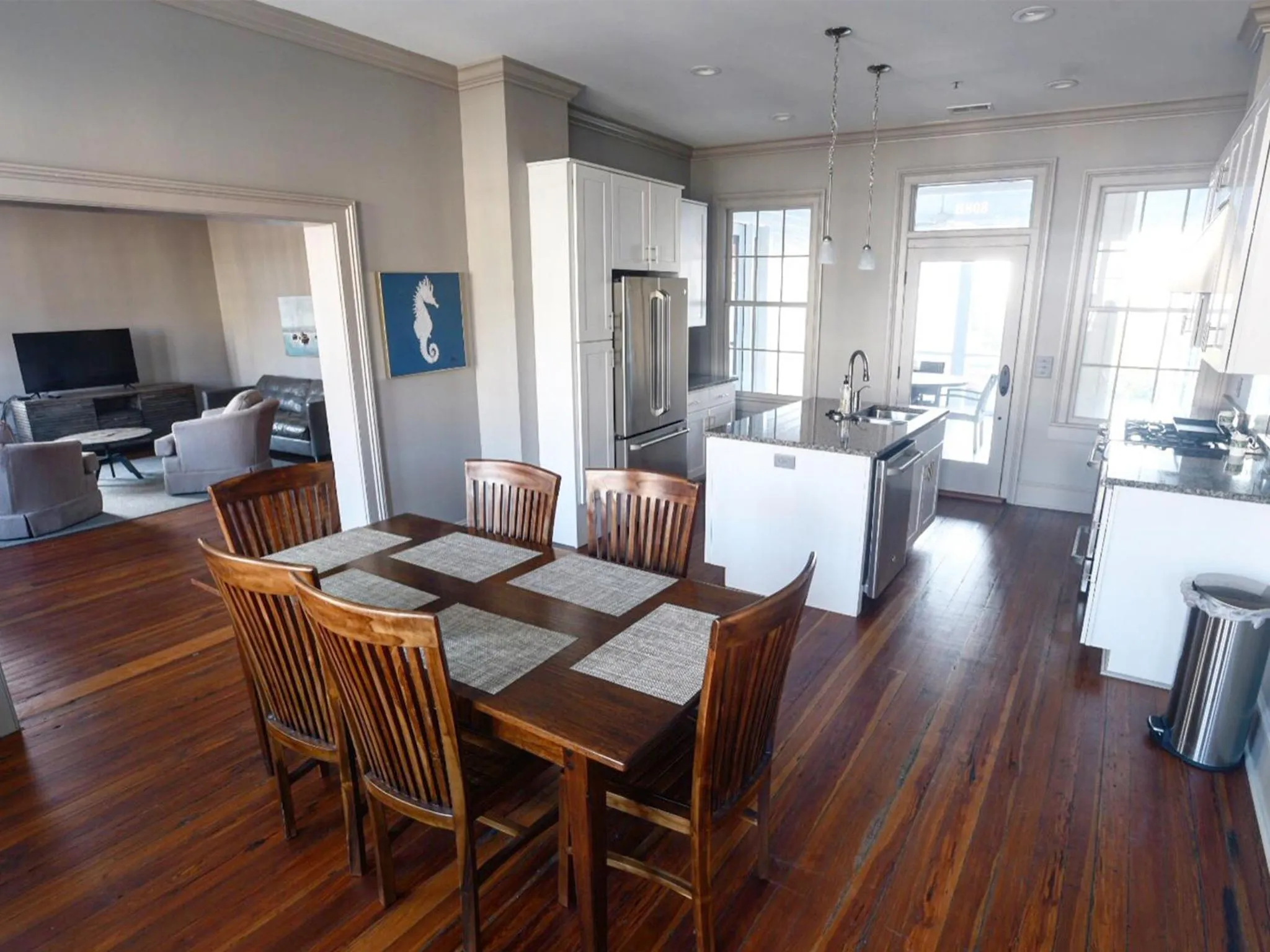 Kitchen or kitchenette in The Beaufort Inn