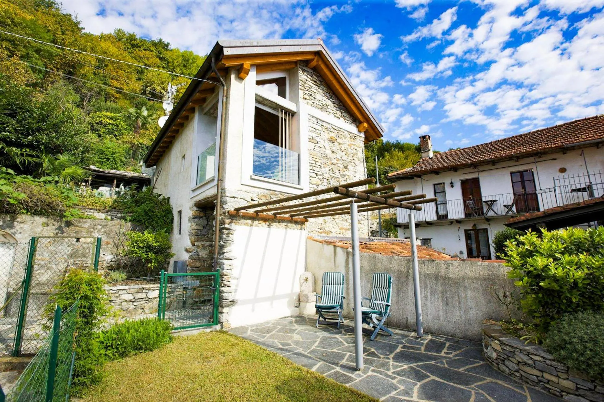 Property building in Casa Lumaca