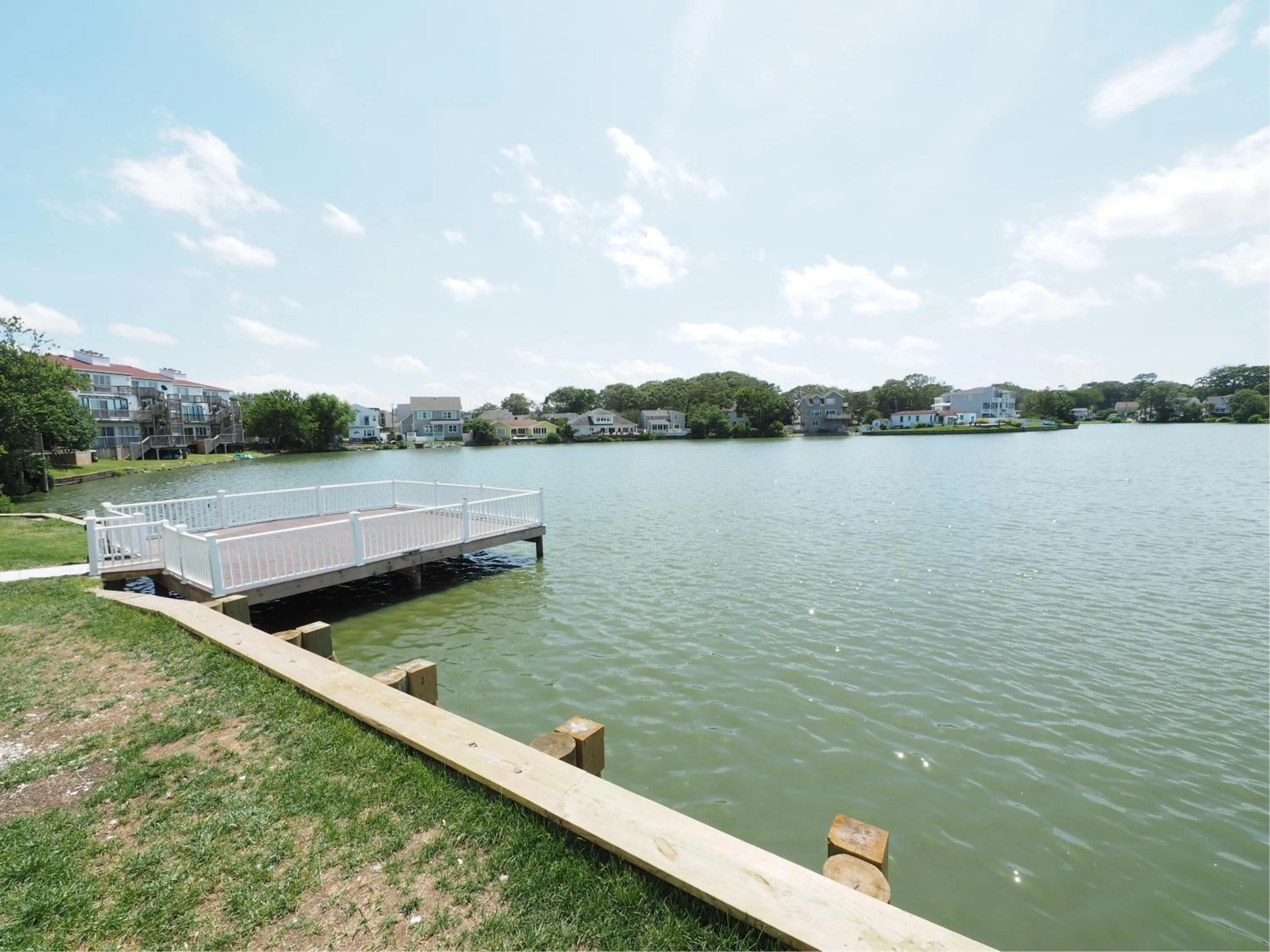 Day in Seashire Inn & Suites