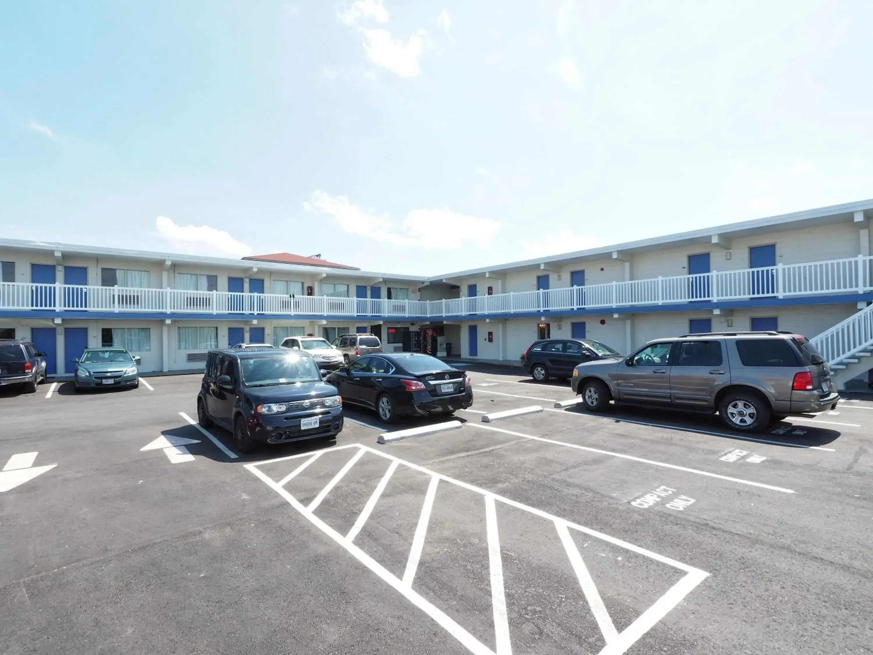 Property Building in Seashire Inn & Suites