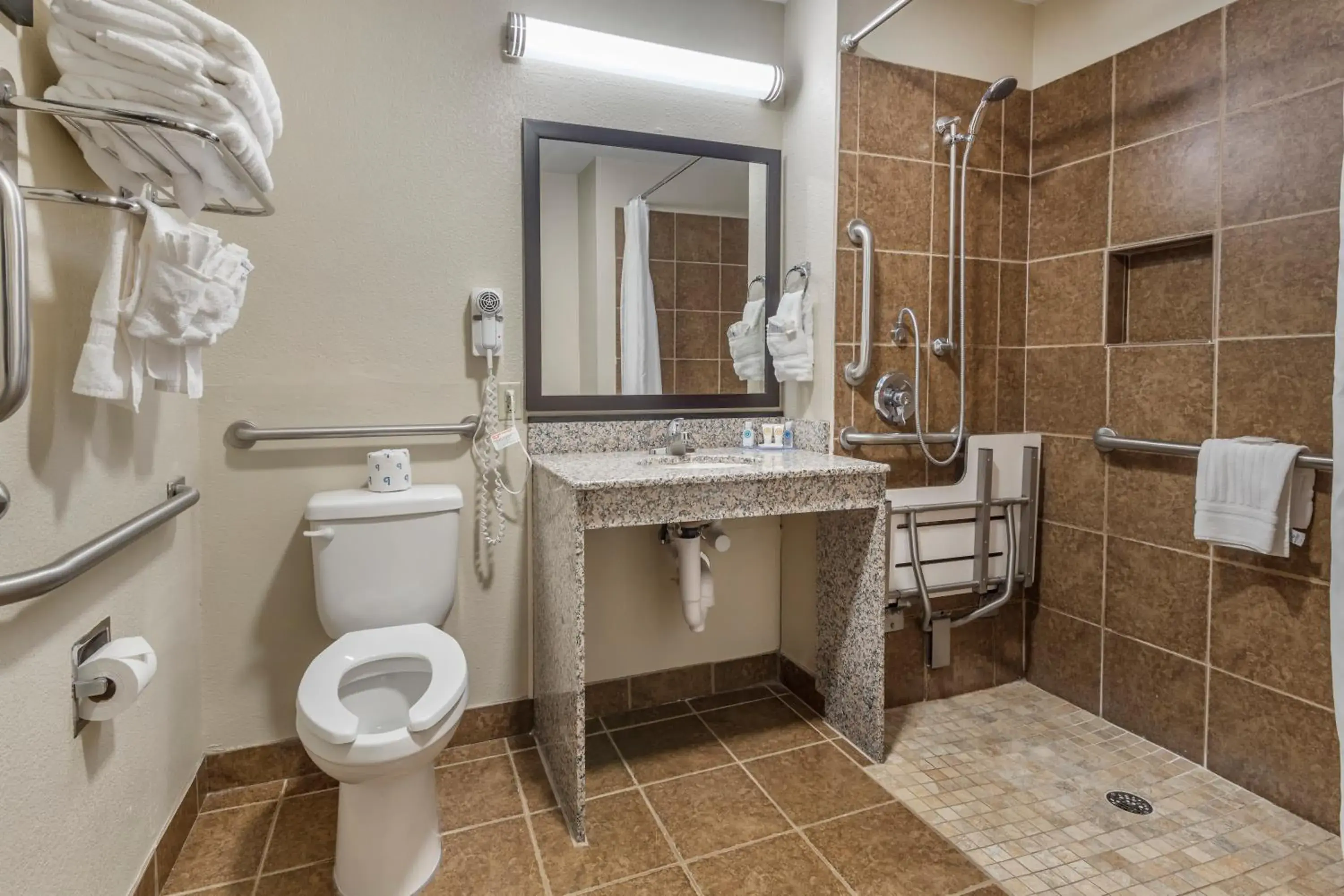 Queen Room with Bath Tub - Disability Access in Spark Hotel Asheville East-Blue Ridge Pkwy Access Queen Room with Bath Tub - Disability Access in Spark Hotel Asheville East-Blue Ridge Pkwy Access