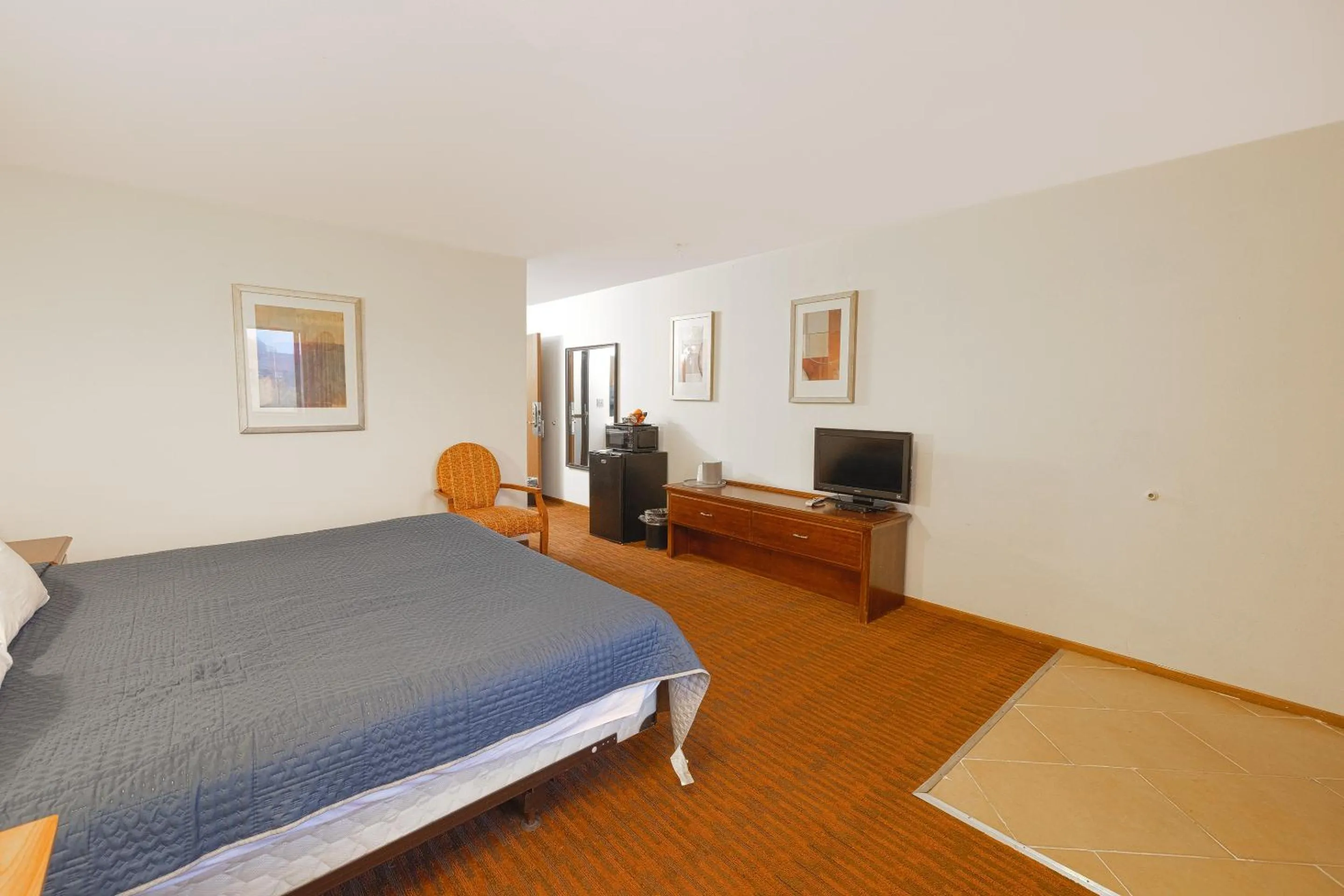 Bedroom, Bed in Harlan Inn and Suites By OYO Harlan