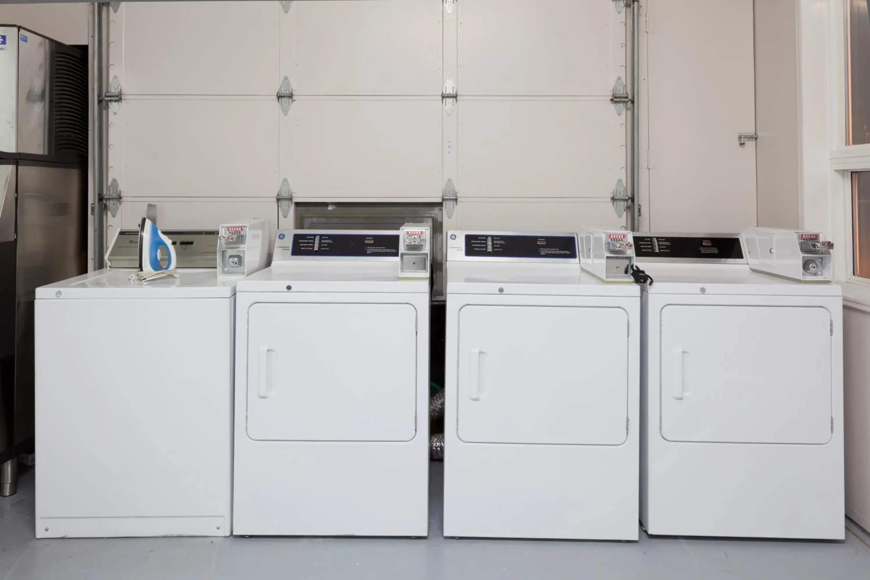 Area and facilities in Super 8 by Wyndham Valemount Area and facilities in Super 8 by Wyndham Valemount