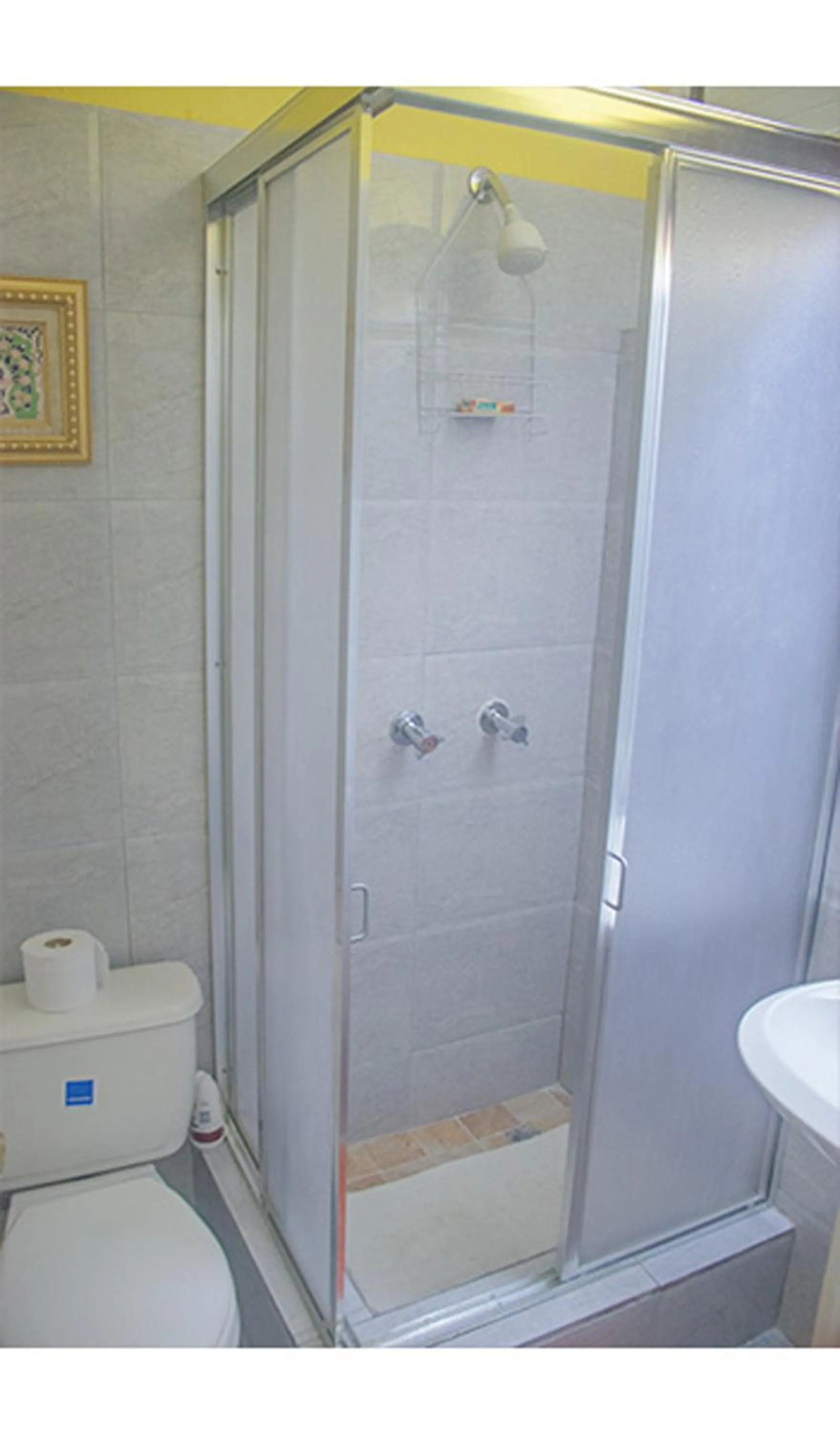 Shower in Conch Shell Beach Studio @ Sandcastles
