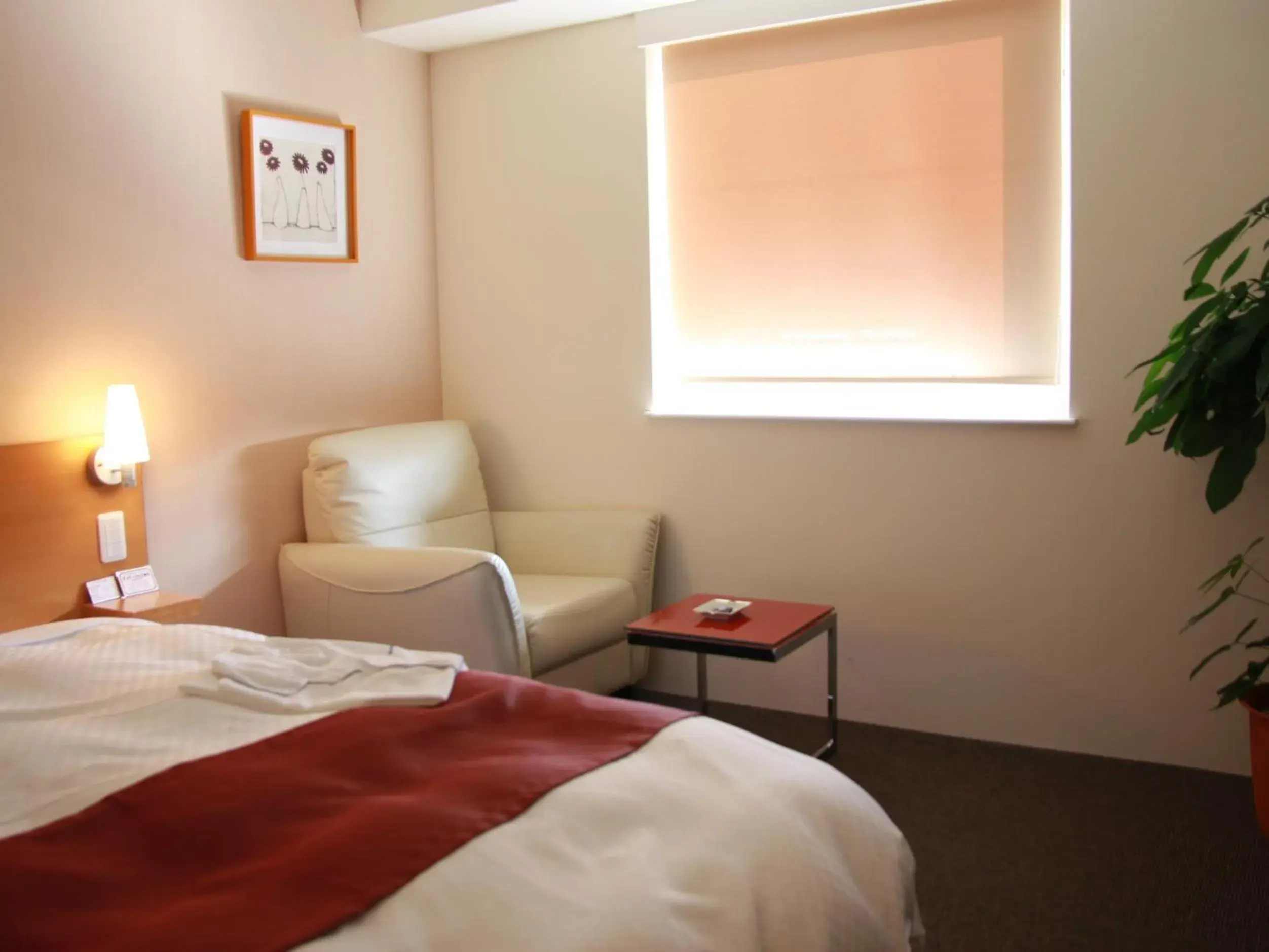 Photo of the whole room, Bed in Kurume Hotel Esprit Photo of the whole room, Bed in Kurume Hotel Esprit