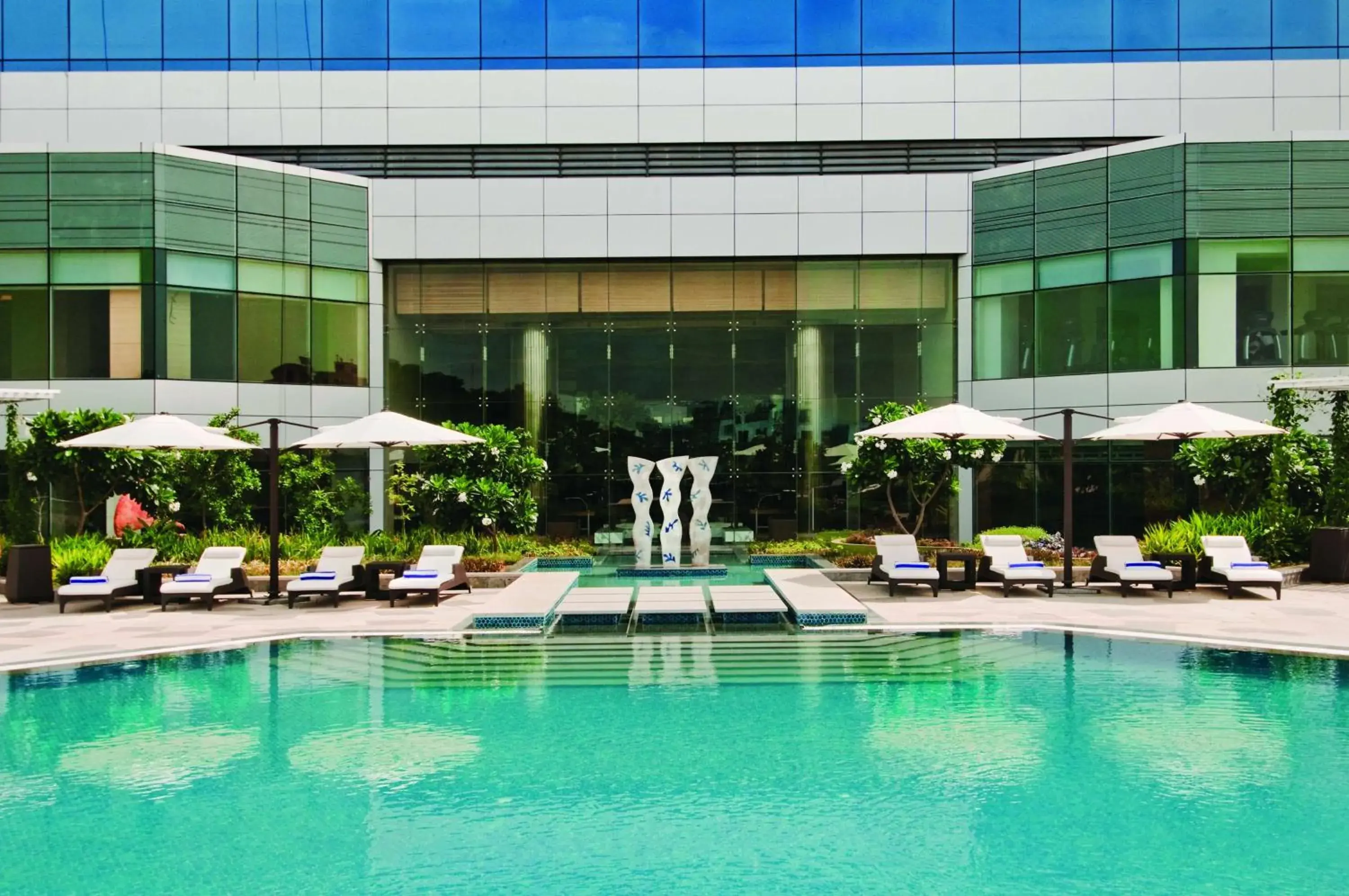 Swimming pool in Hyatt Regency Chennai Swimming pool in Hyatt Regency Chennai