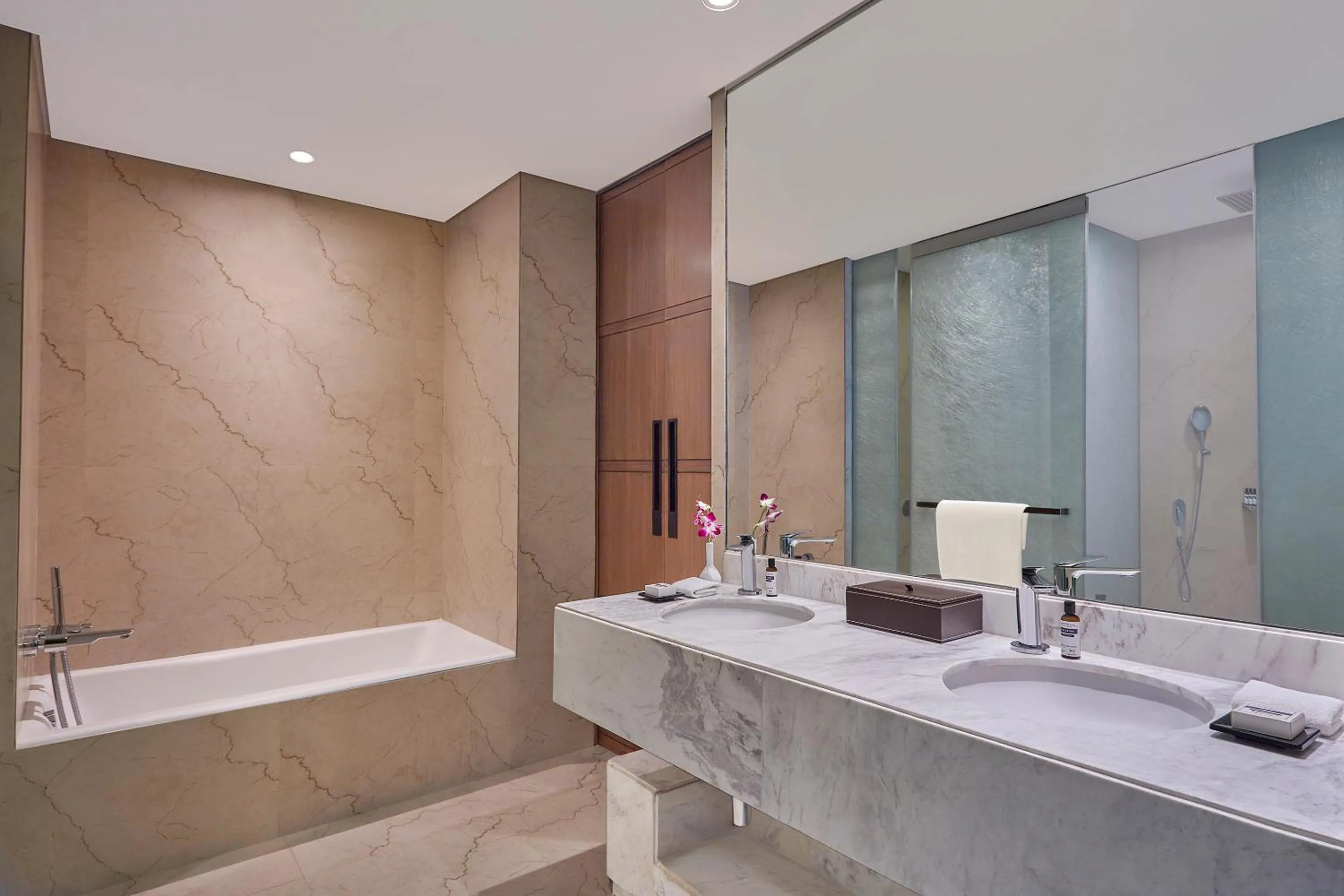 Bathroom in Hyatt Regency Chennai