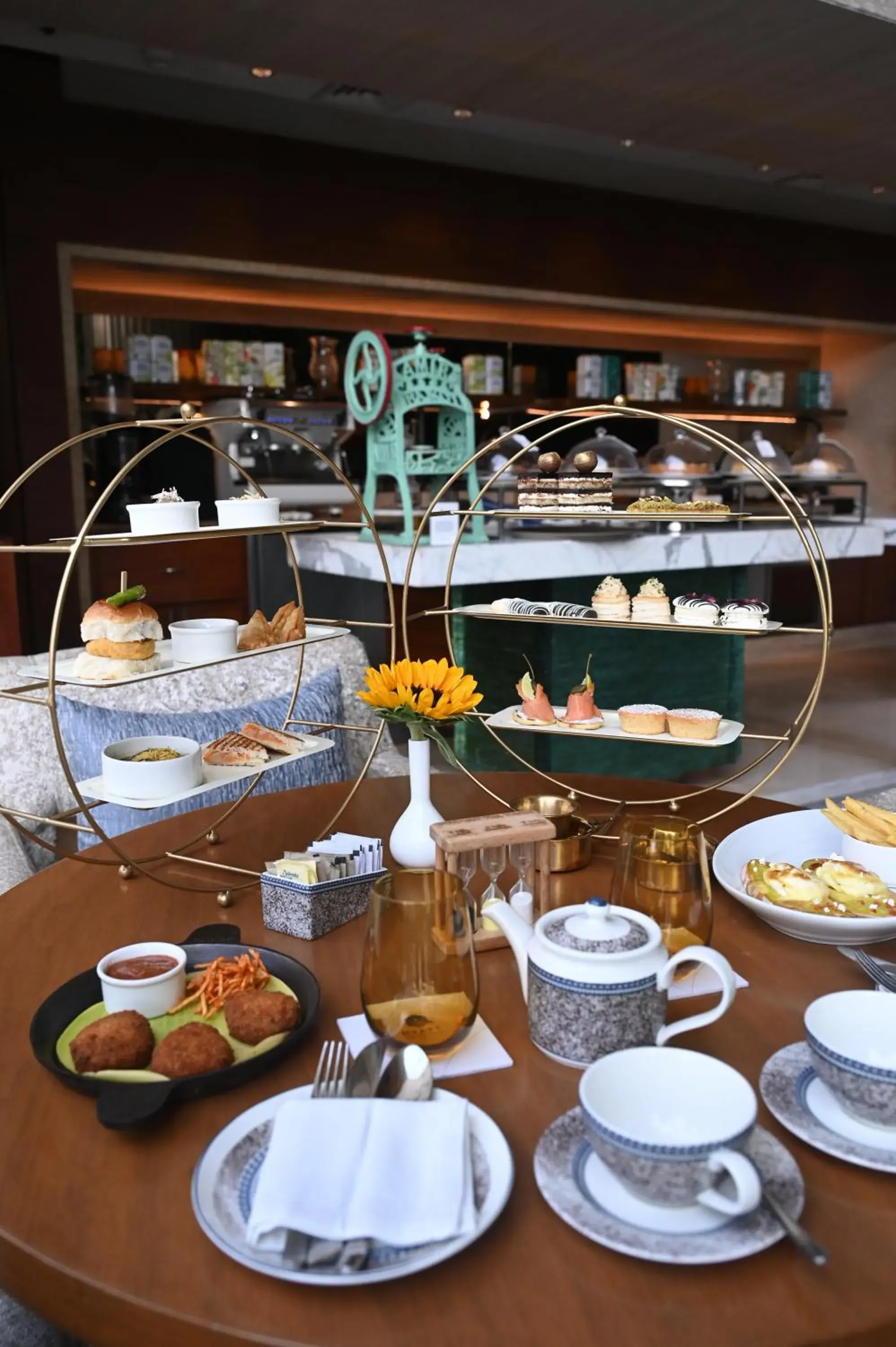 Restaurant/places to eat in Hyatt Regency Chennai Restaurant/places to eat in Hyatt Regency Chennai