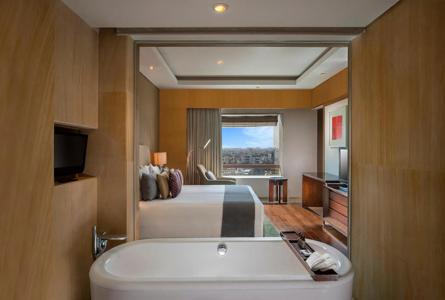 Bathroom, Bed in Hyatt Regency Chennai