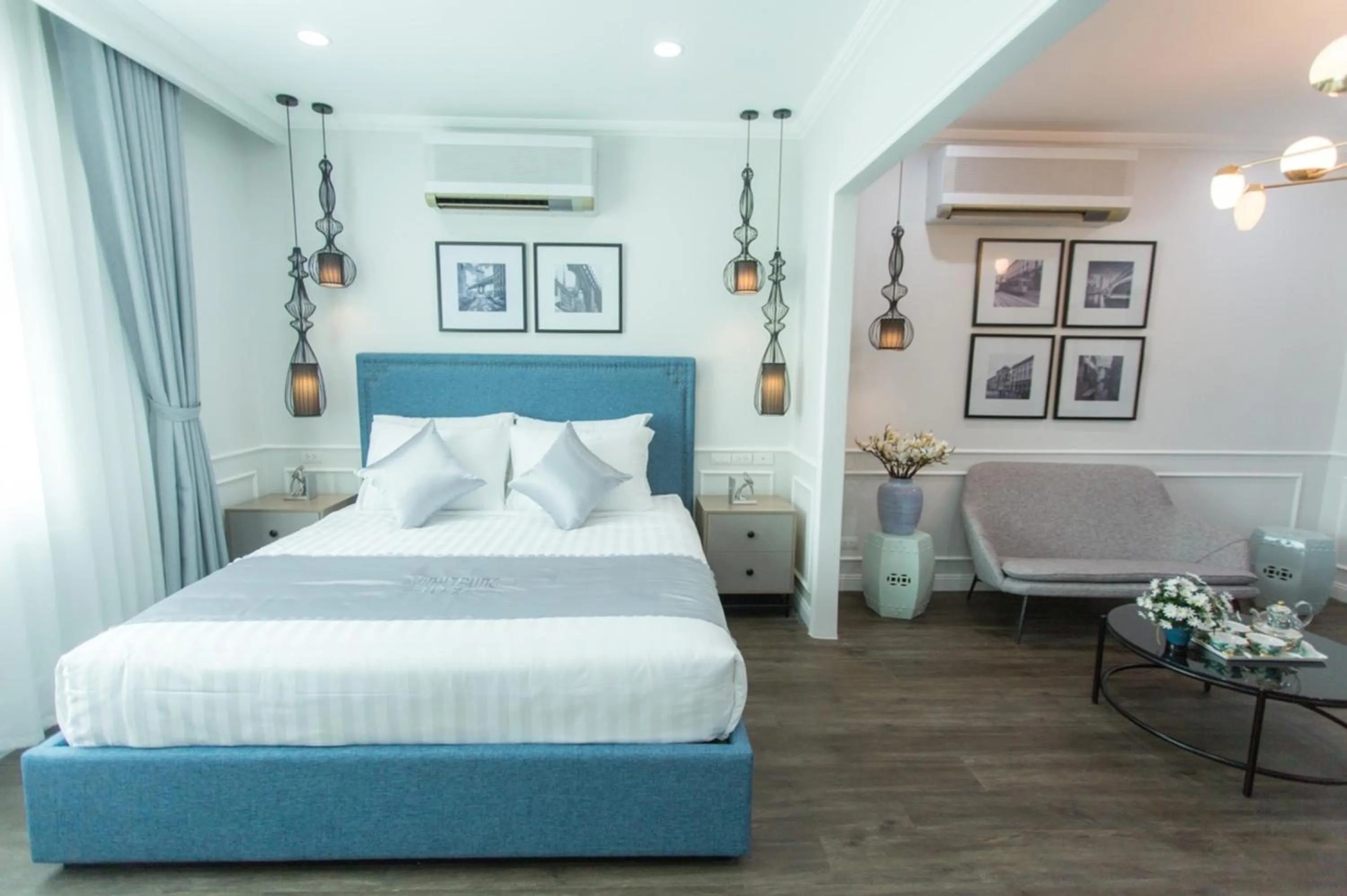 Bedroom, Bed in Vinh Trung Plaza Hotel