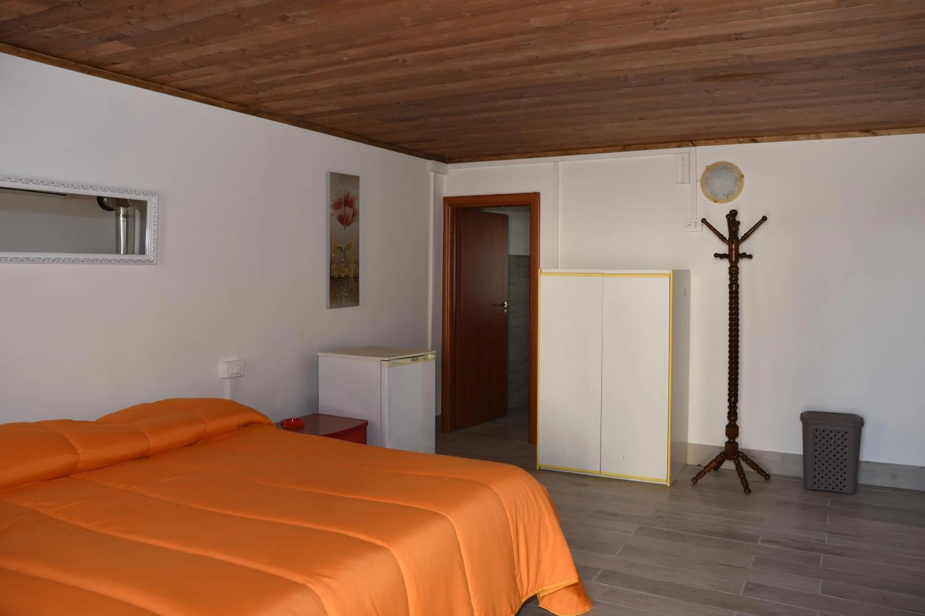 Photo of the whole room, Bed in B&B sentiero romantico