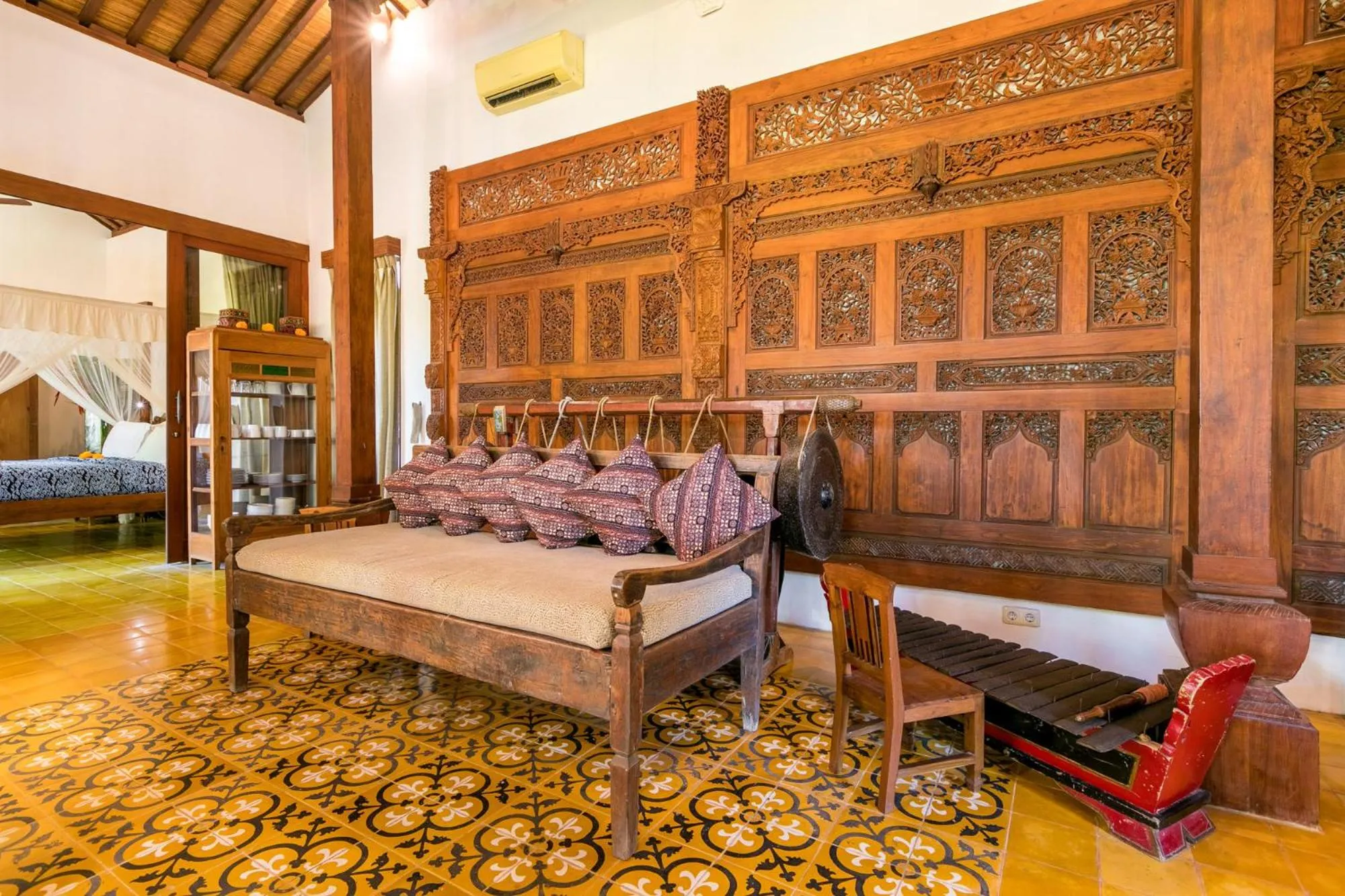 Living room, Bed in Villa Kampung Kecil Boutique Hotel