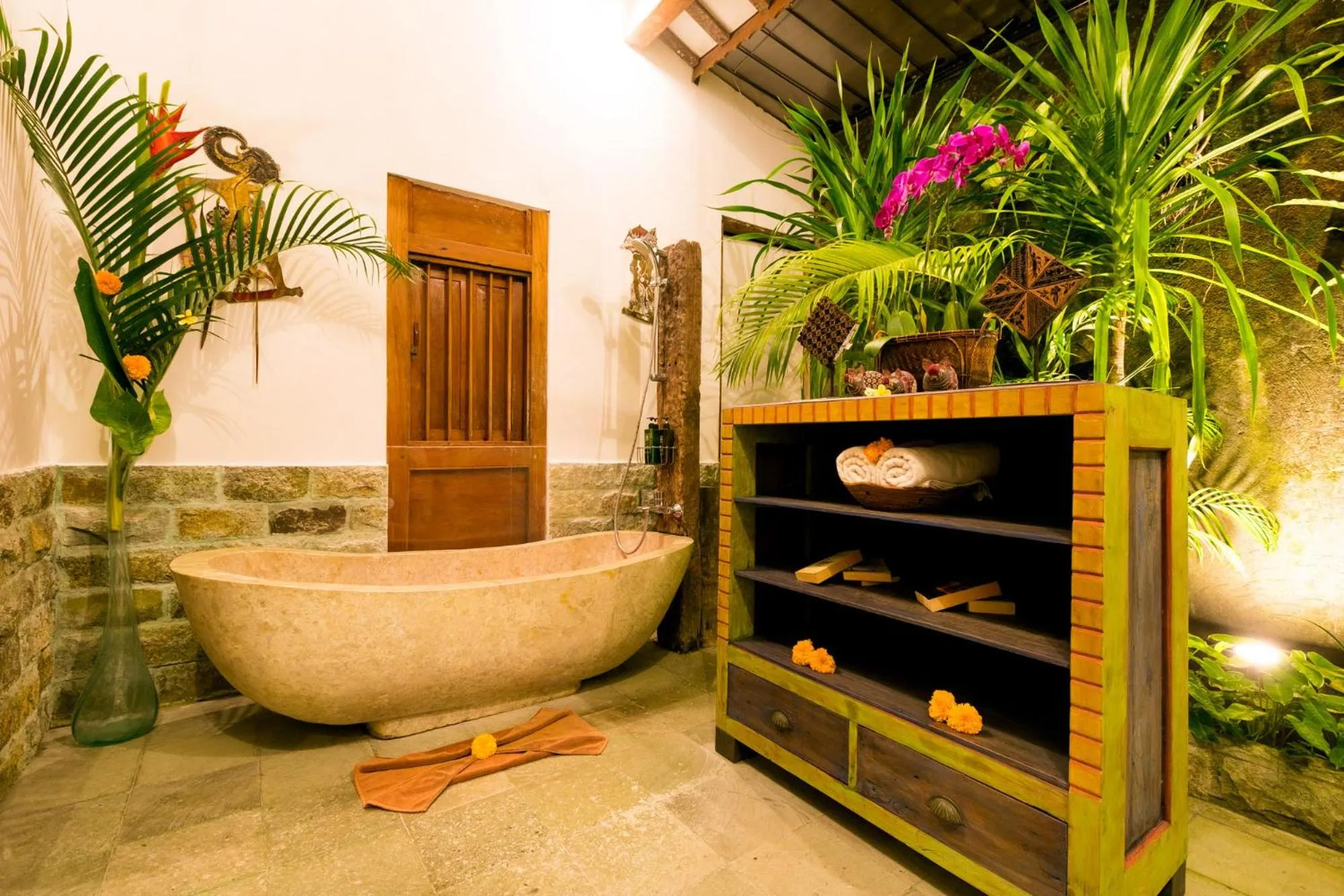 Toilet in Villa Kampung Kecil Boutique Hotel