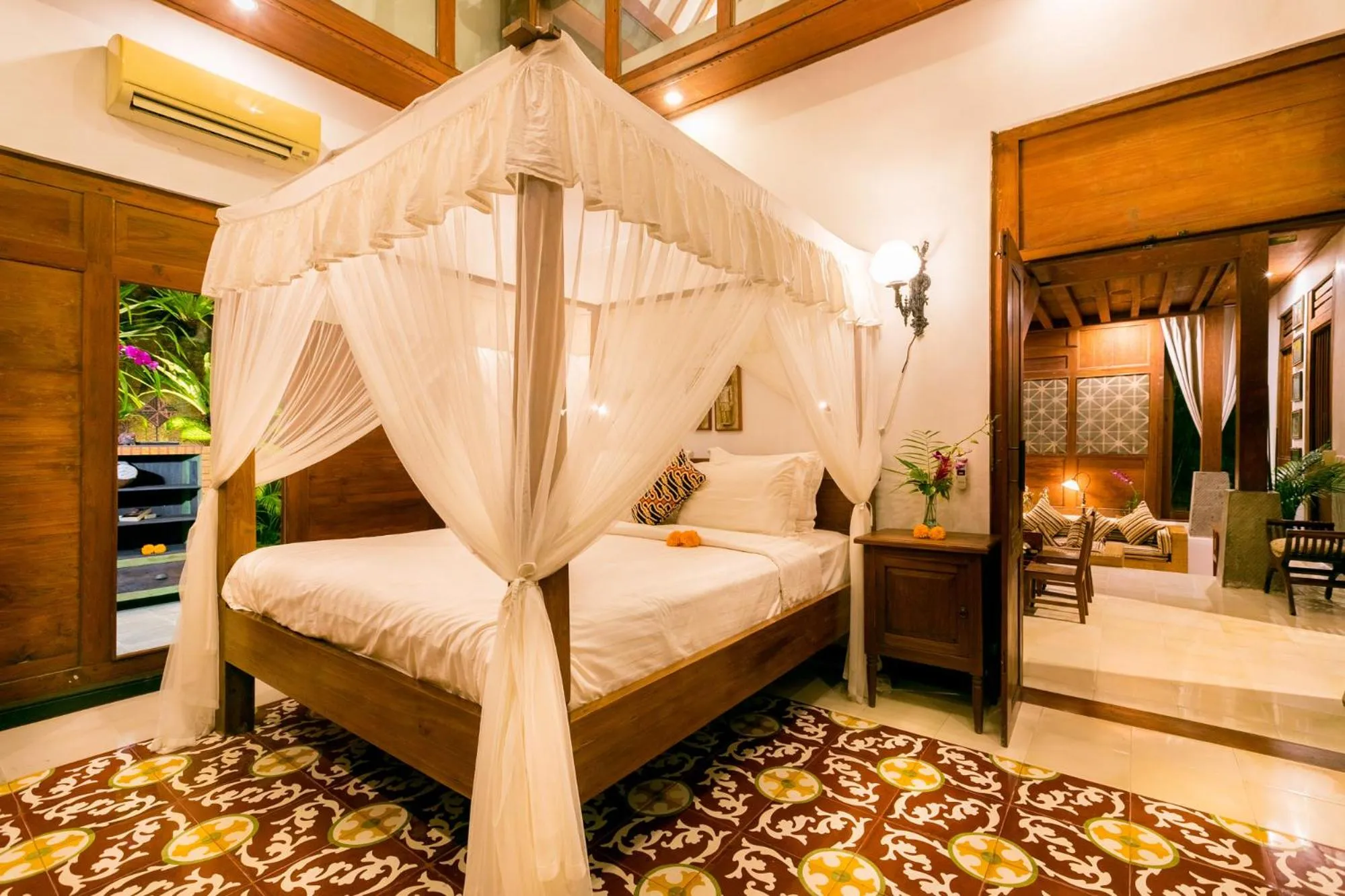 Bed in Villa Kampung Kecil Boutique Hotel