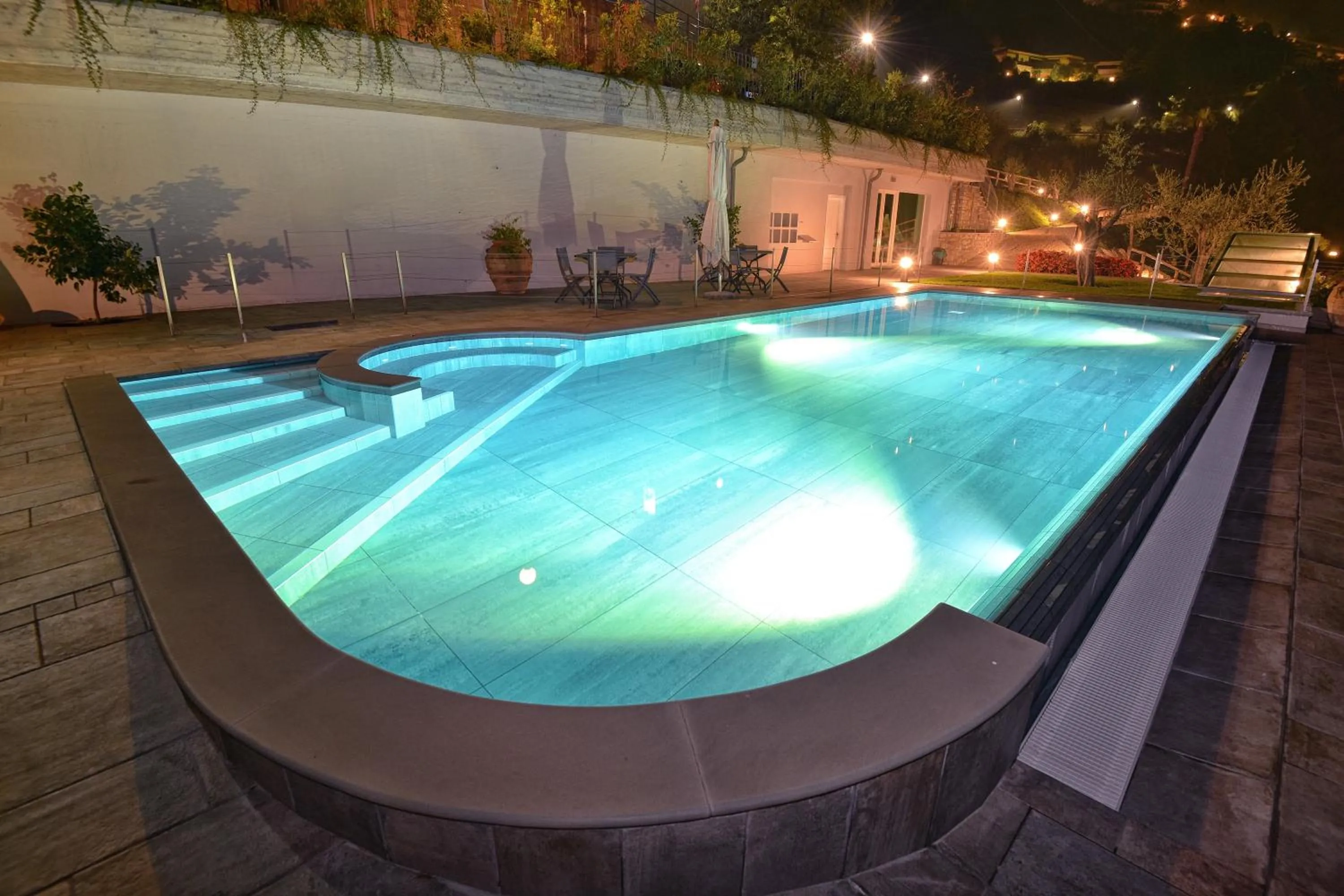 Swimming pool in La Dolce Vita Relais - Hotel Gallo