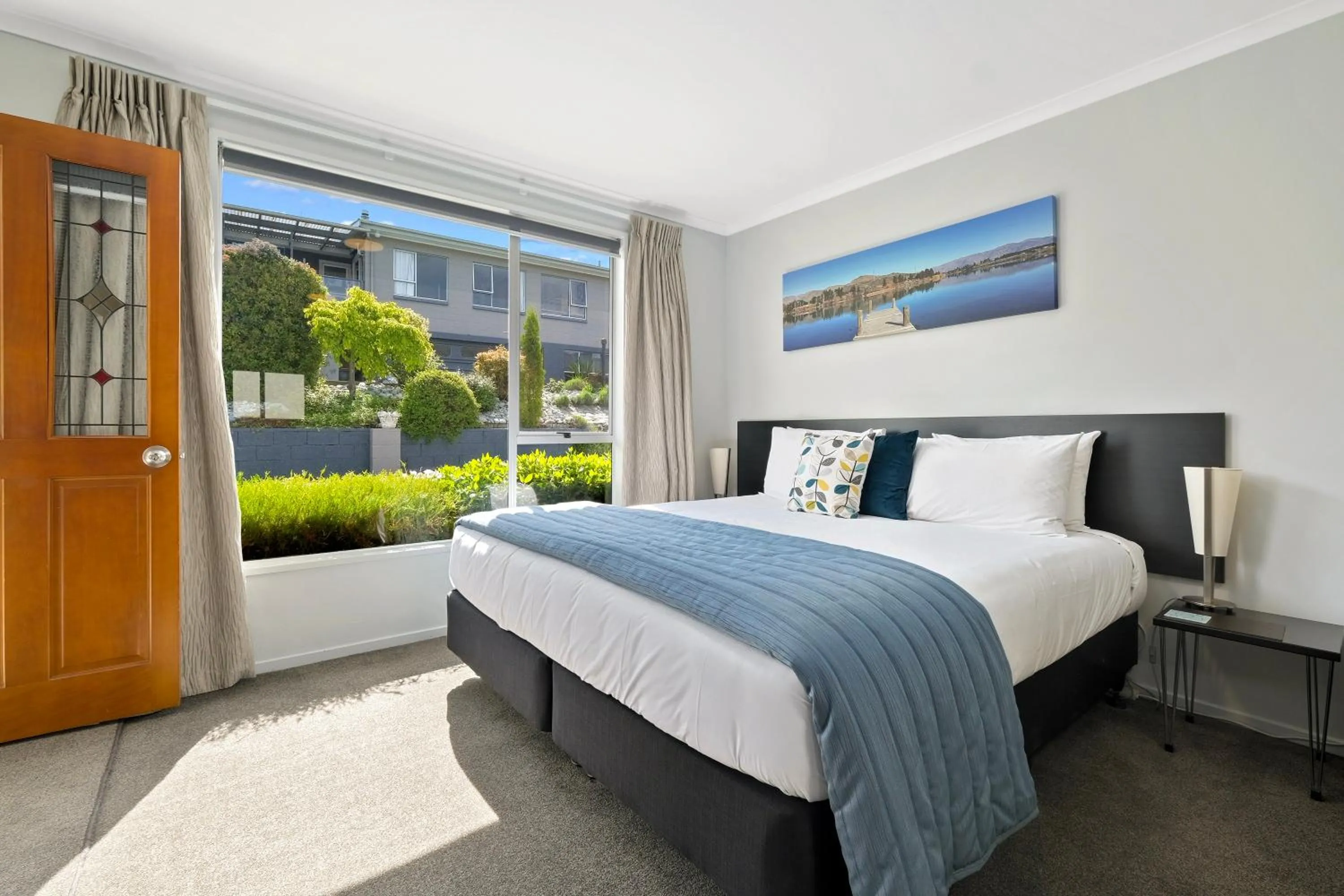 Bed in Central Gateway Motel