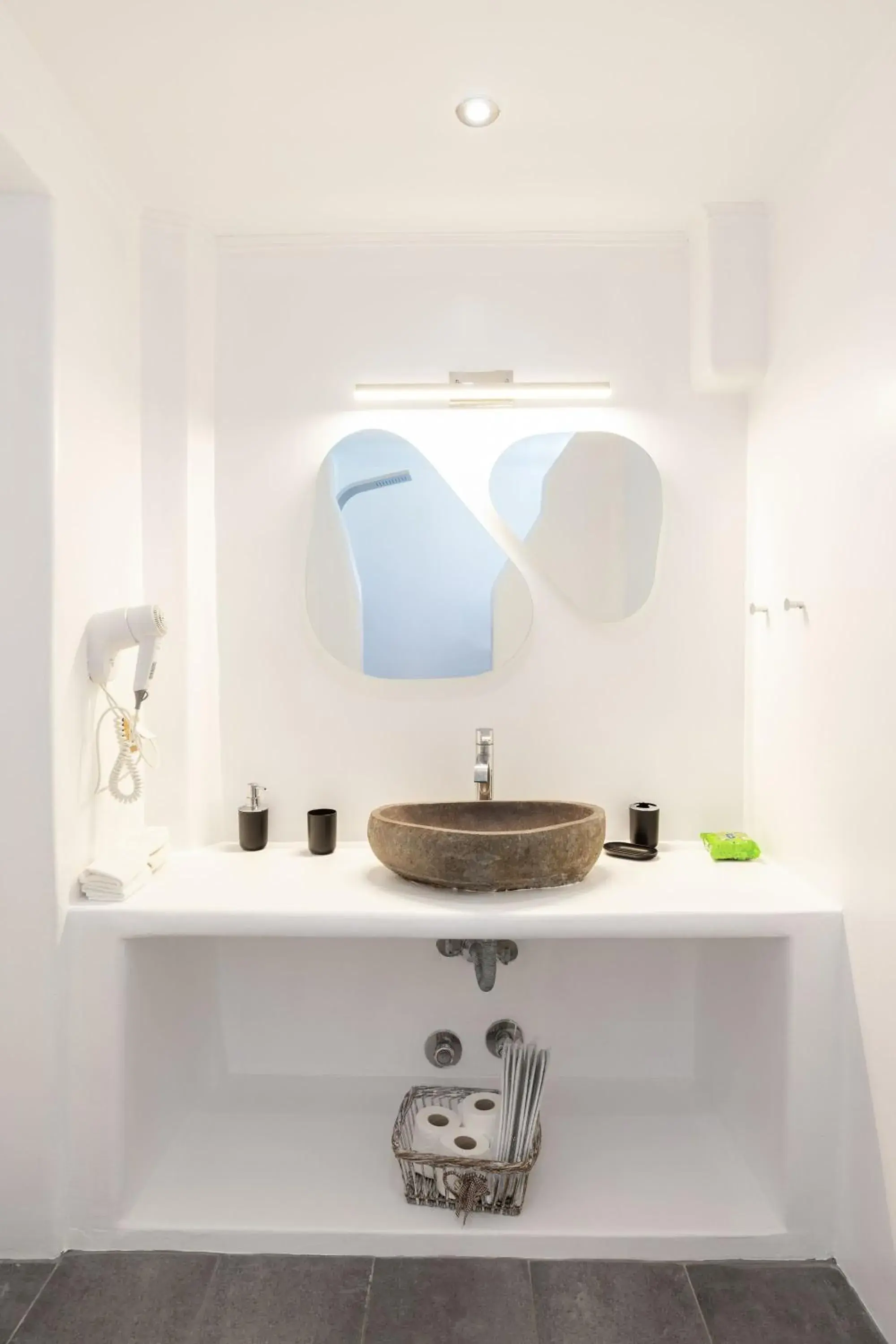 Bathroom in Mykonian Breeze Bathroom in Mykonian Breeze