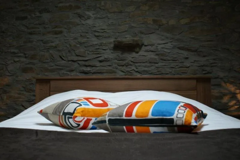 Decorative detail, Bed in Auberge Le Temps des Saveurs