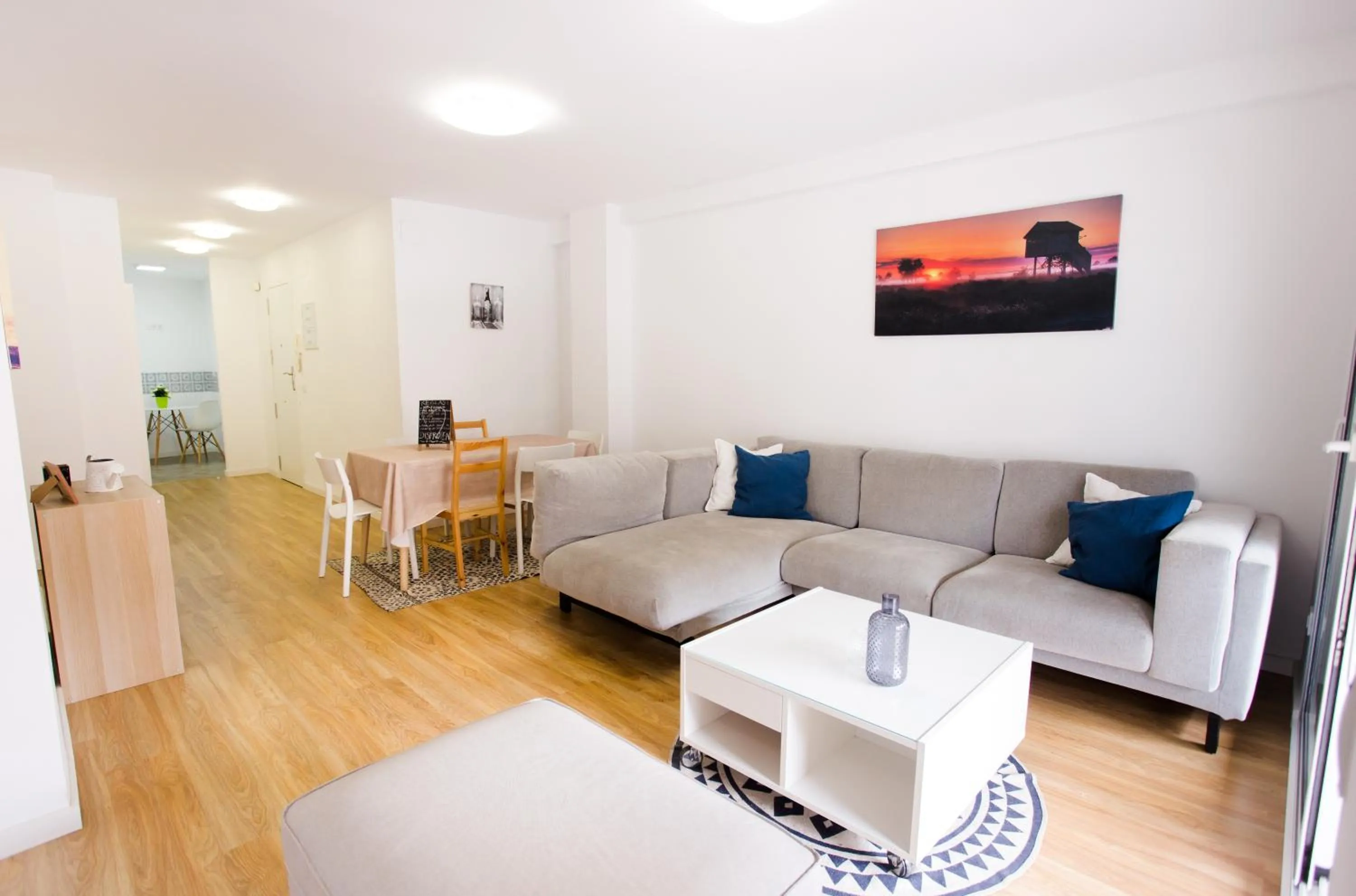 Enviable Location at Port Denia - Walk to Marineta Casiana Beach