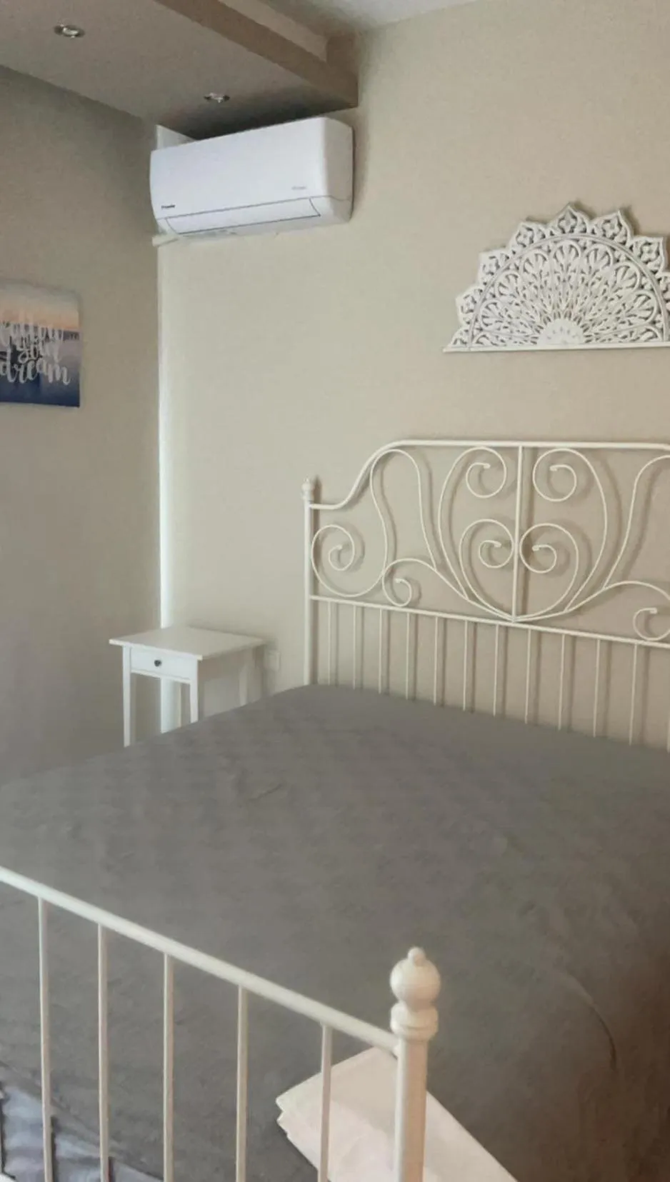 Delfini Beach Hotel & Suites