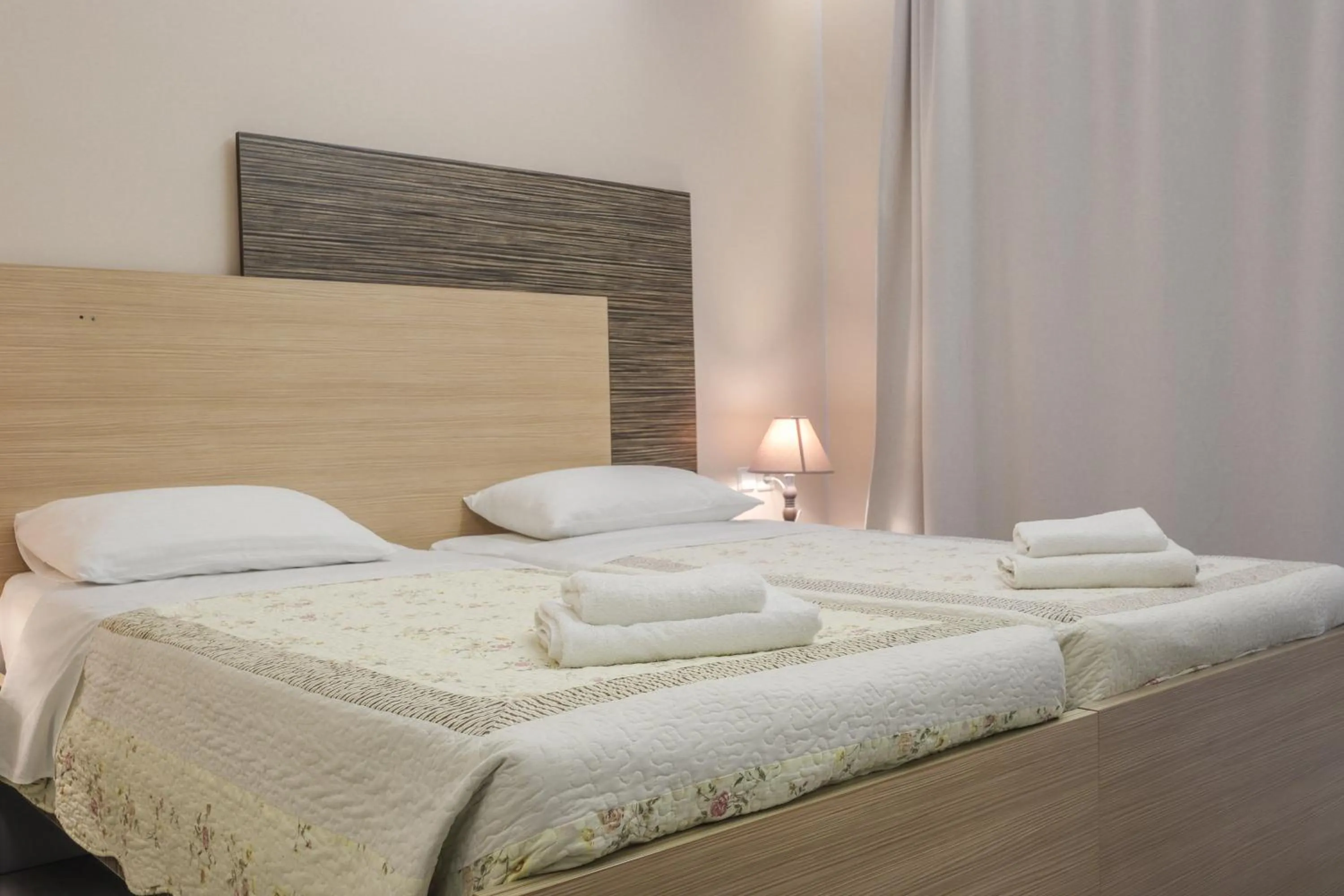 Delfini Beach Hotel & Suites